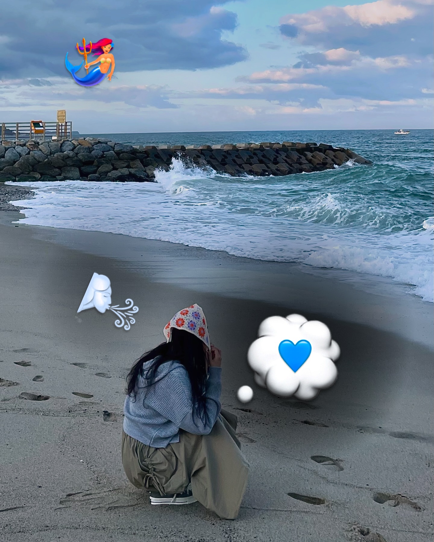 10분거리의 바다🌊
성냥팔이 소녀🍄

#바다 #가을여행 #가을코디