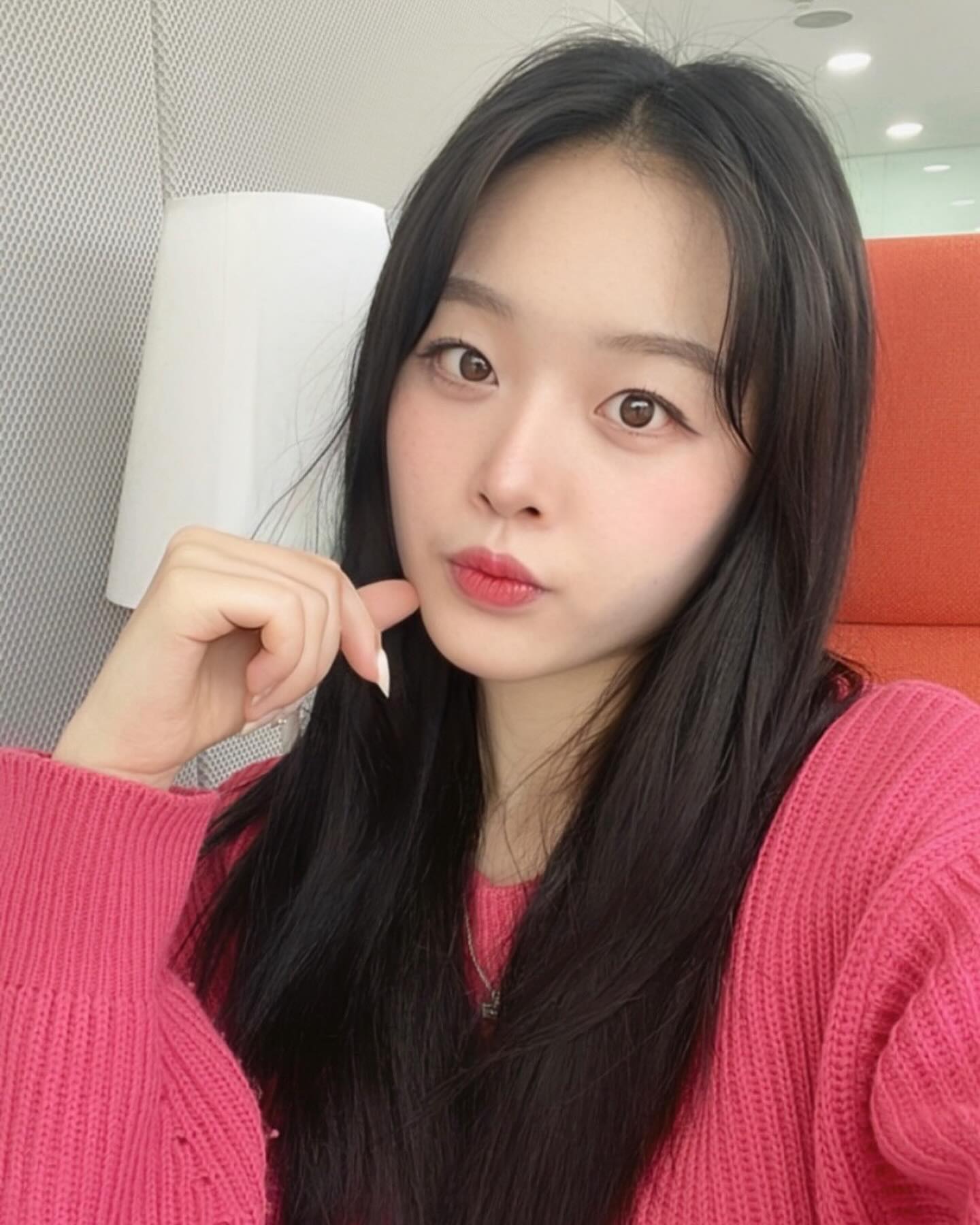 3년만에 검정 했오 🖤

#검정 #흑발