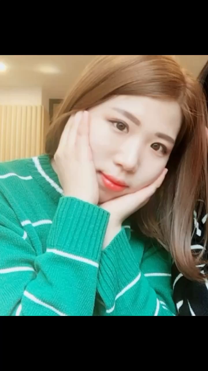 10월 생일 맞이 10년 모아보기 *.* 💛
#생일릴스 #릴스타그램 #생일달
