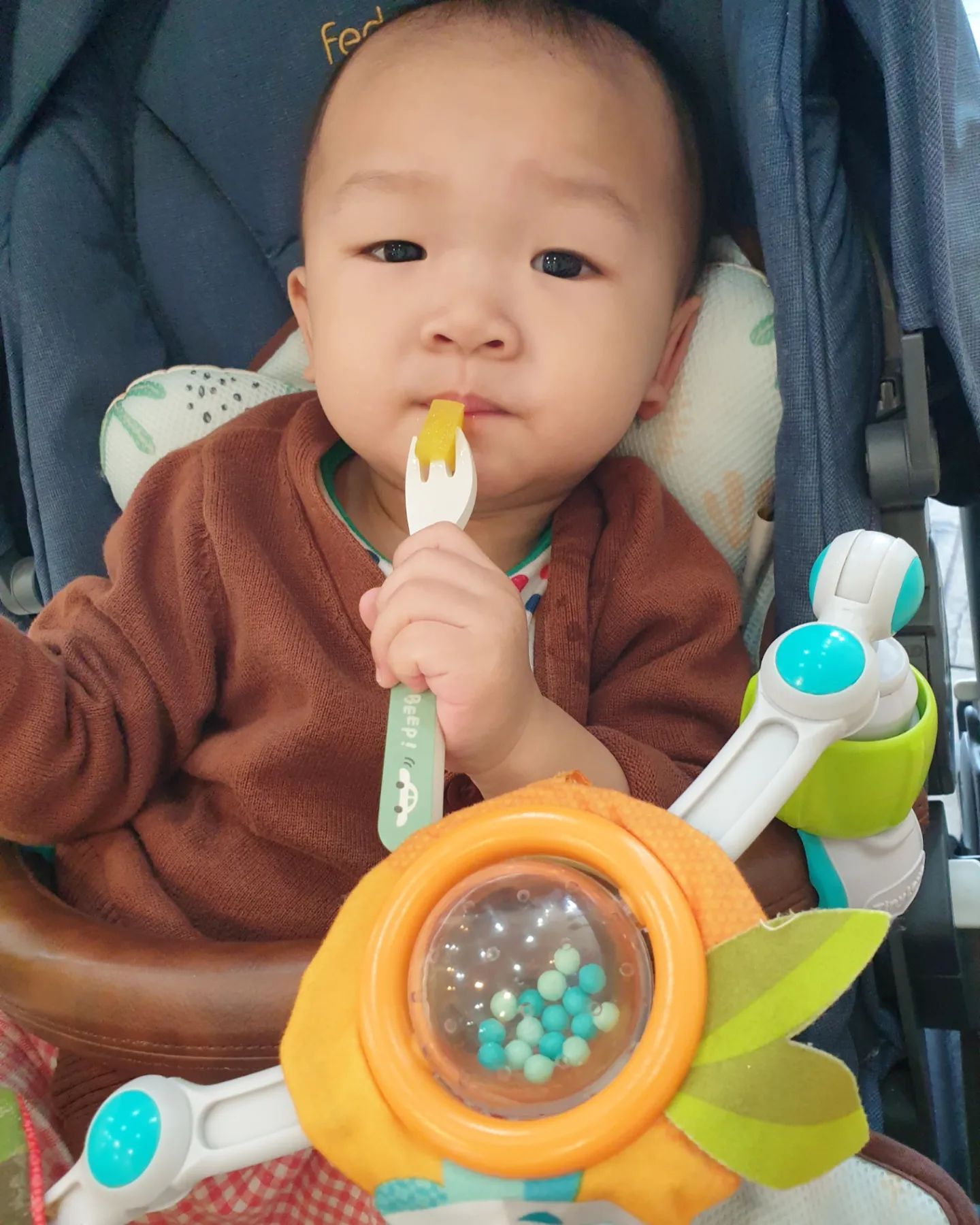 둘찌랑 밥도먹으러 가구 카페도가기~~🤎
요즘 넘귀엽고 손도 많이가긴 하지만🤣진짜 넘이쁜것❣

#16개월아기#아들랑구랑#쉽지않은데이트😹#누나등원후일상