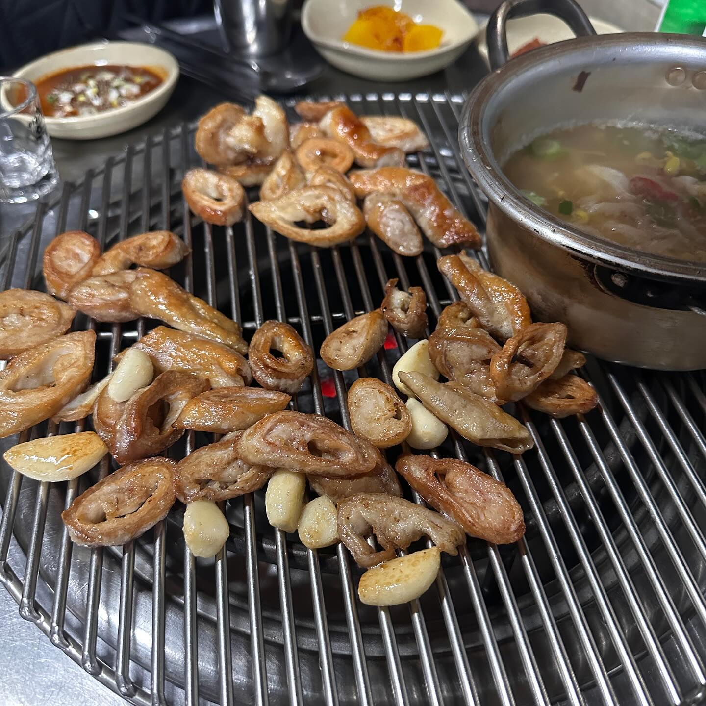 💜
야무지게먹었당
대전 왕십리막창구이 쫀맛 그리고 숙취
나으 그녀와🥹