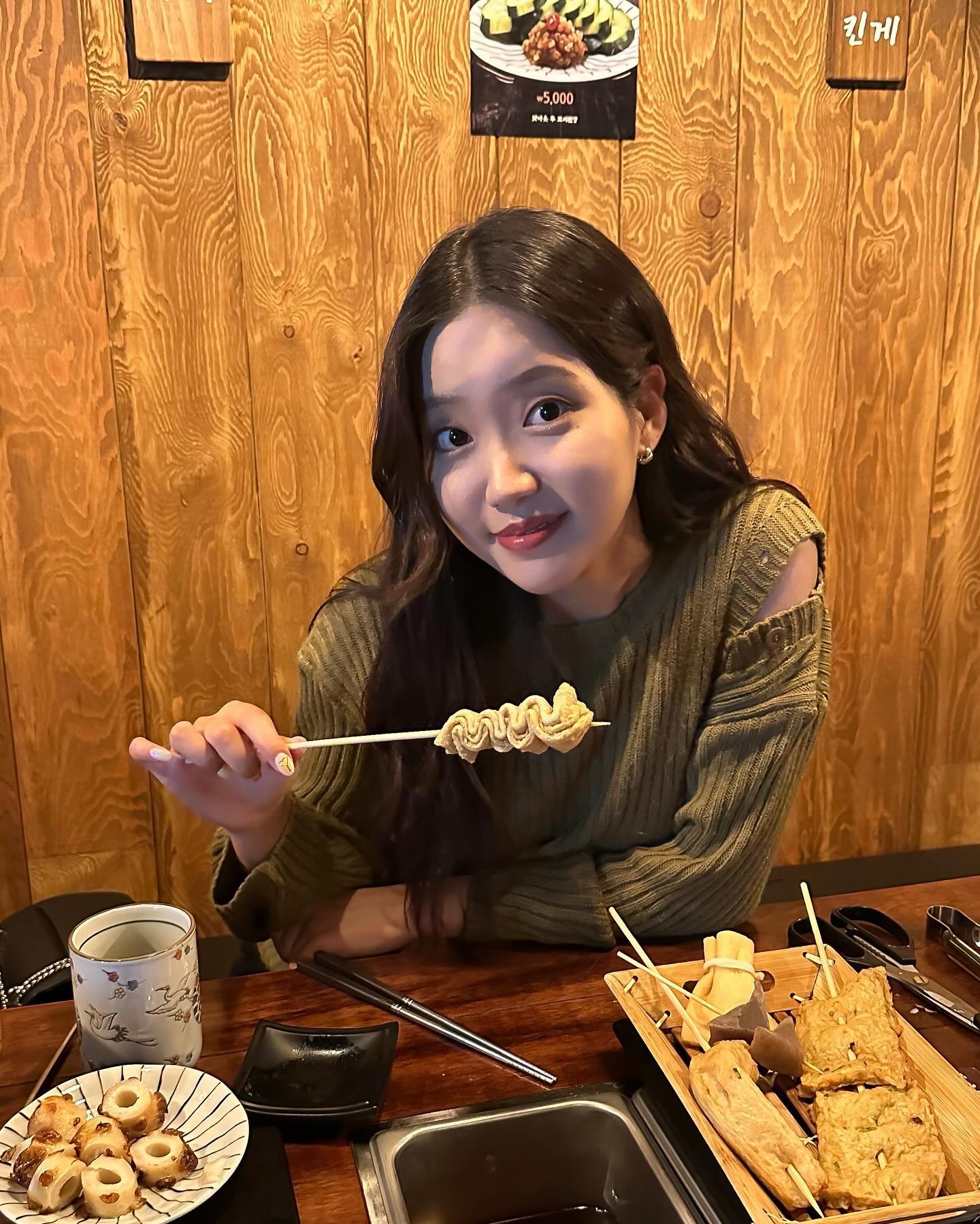 너는 무슨 헤어지자는 말을
어묵탕 먹을 때 하니