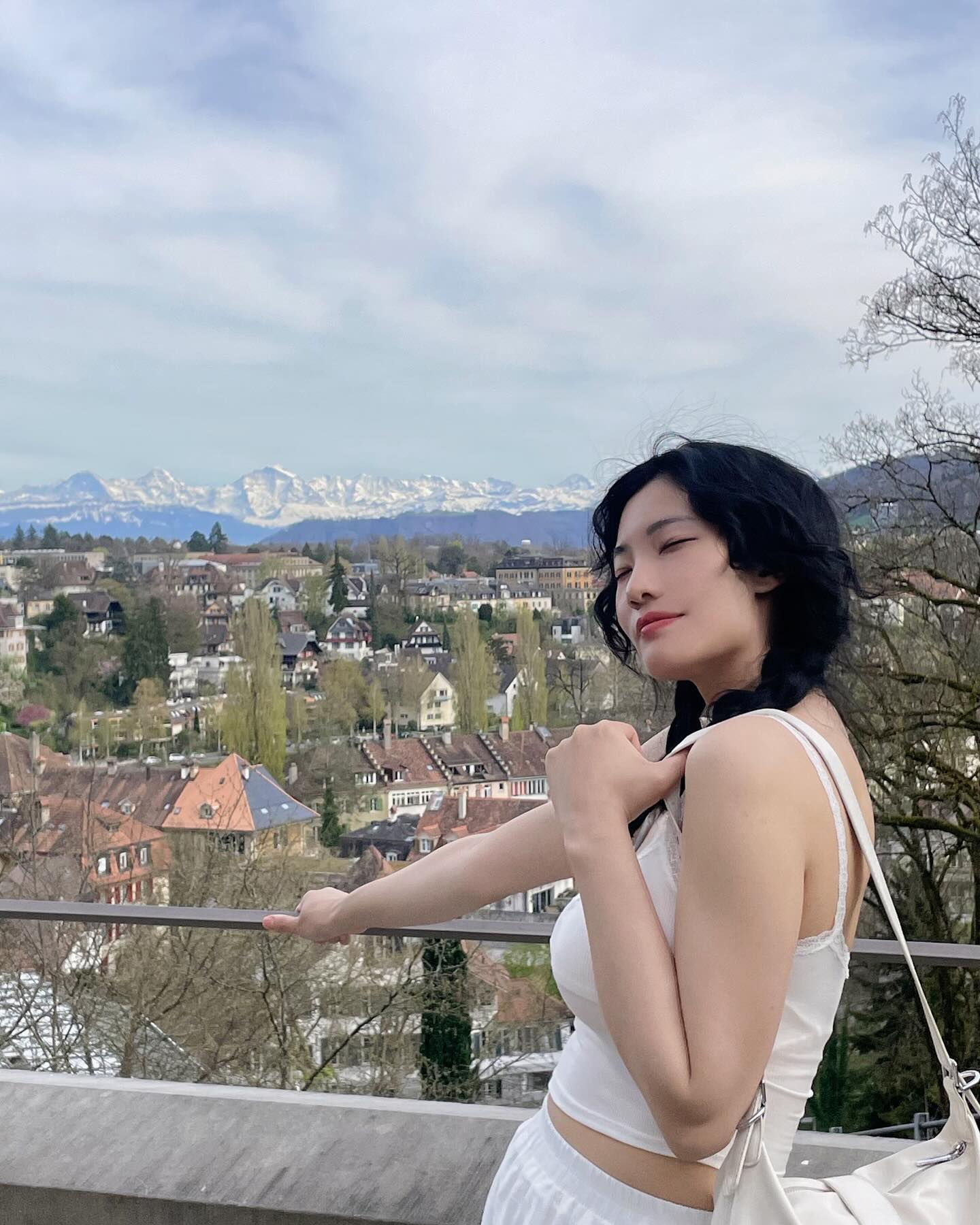 “나 베른 좋아했네”🇨🇭
도시 전체가 유네스코 문화유산인데는 이유가 다 있었다
출국 막바지에 갑자기 끼워놓은 베른이었는데
이렇게 좋았을거라고 상상도 못했다
