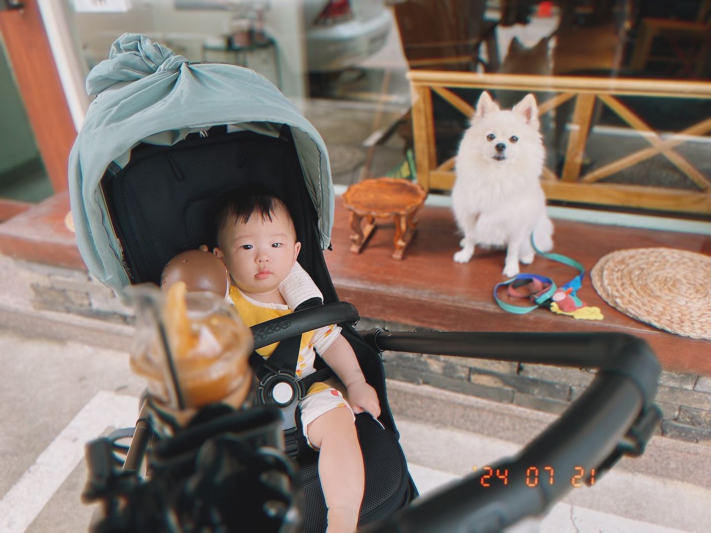 우린 언제 쿨하게 친해질 수 있을까? 
언제쯤 같은 곳을 바라볼까 🫣

#귀염둥이들 #내사랑내새끼 #애개육아 #육아기록 #오산완