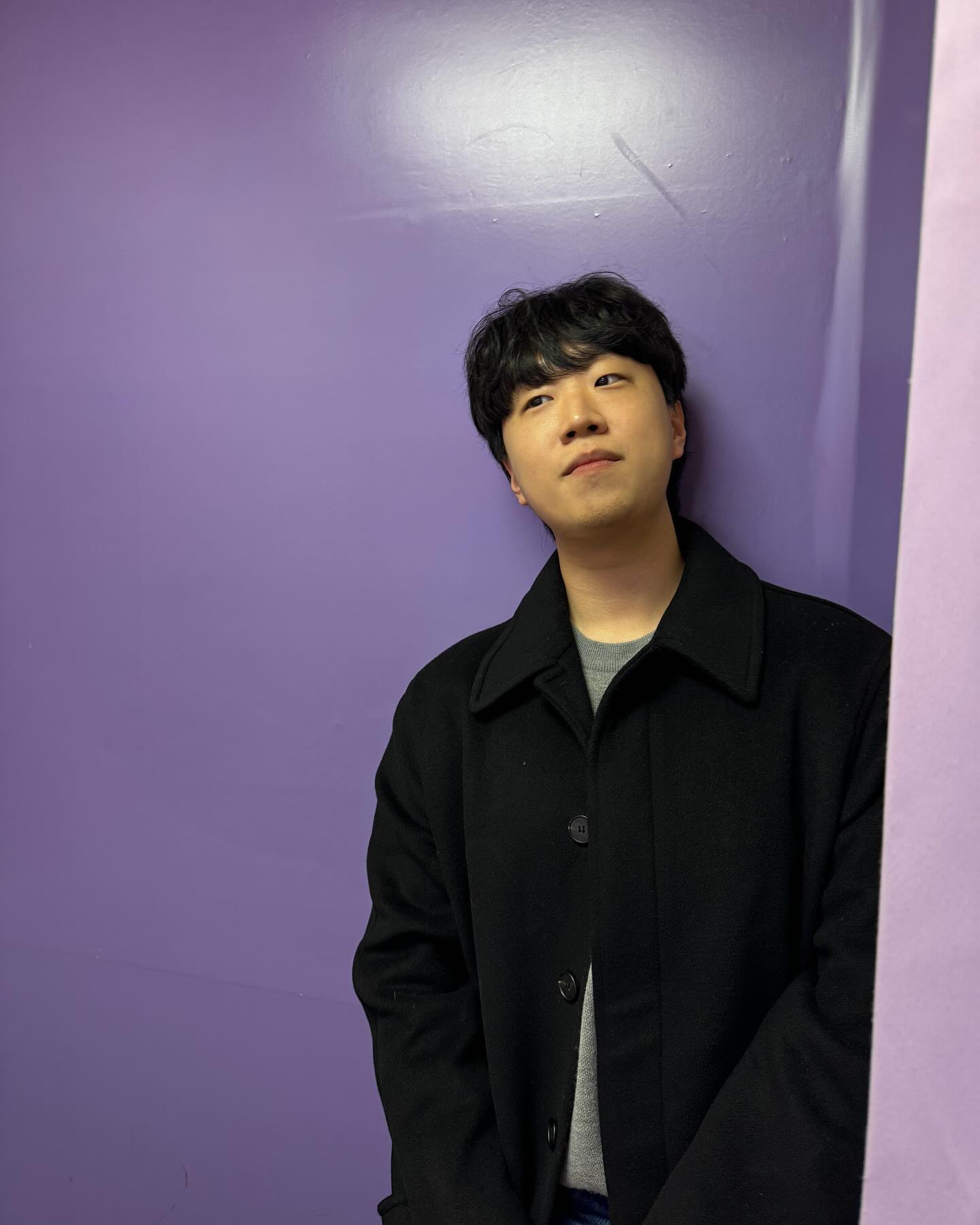 비록 올해 생일은 회사에서 야근으로 맞이 했지만
올해도 잊지 않고 축하해주신
모든 분들께 두 발 들고 감사드립니댱🎉🎉
모은 축하와 선물은 소중히 간직하겠습니다🎁

남은 연말 잘 보내고 복 많이 받으십셔!!!!!!!