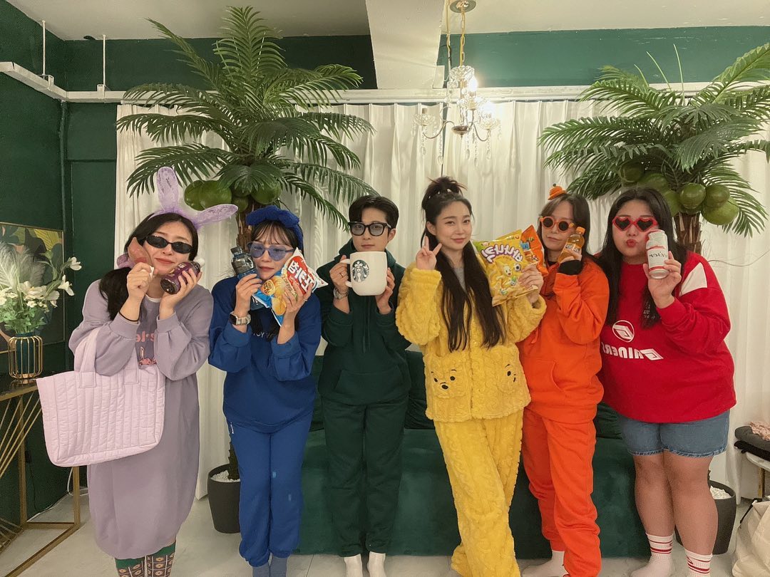 빨주노초파남보 
파워레인젘ㅋㅋㅋㅋ

#색깔놀이#경주여행#추억여행#오오티디#일상#좋아요#좋아요반사#좋반#경주#불국사#단풍놀이#여행컨셉#무지개
