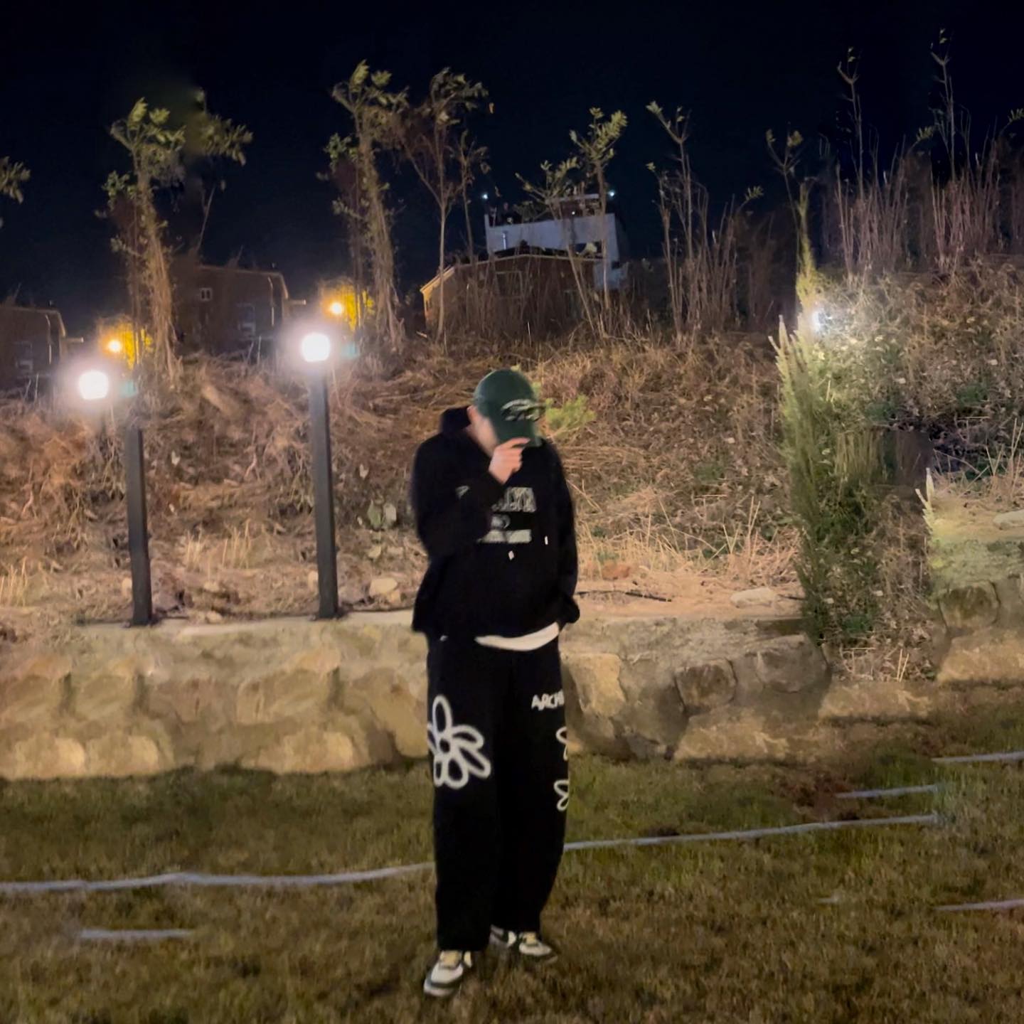 옷 이쁘지