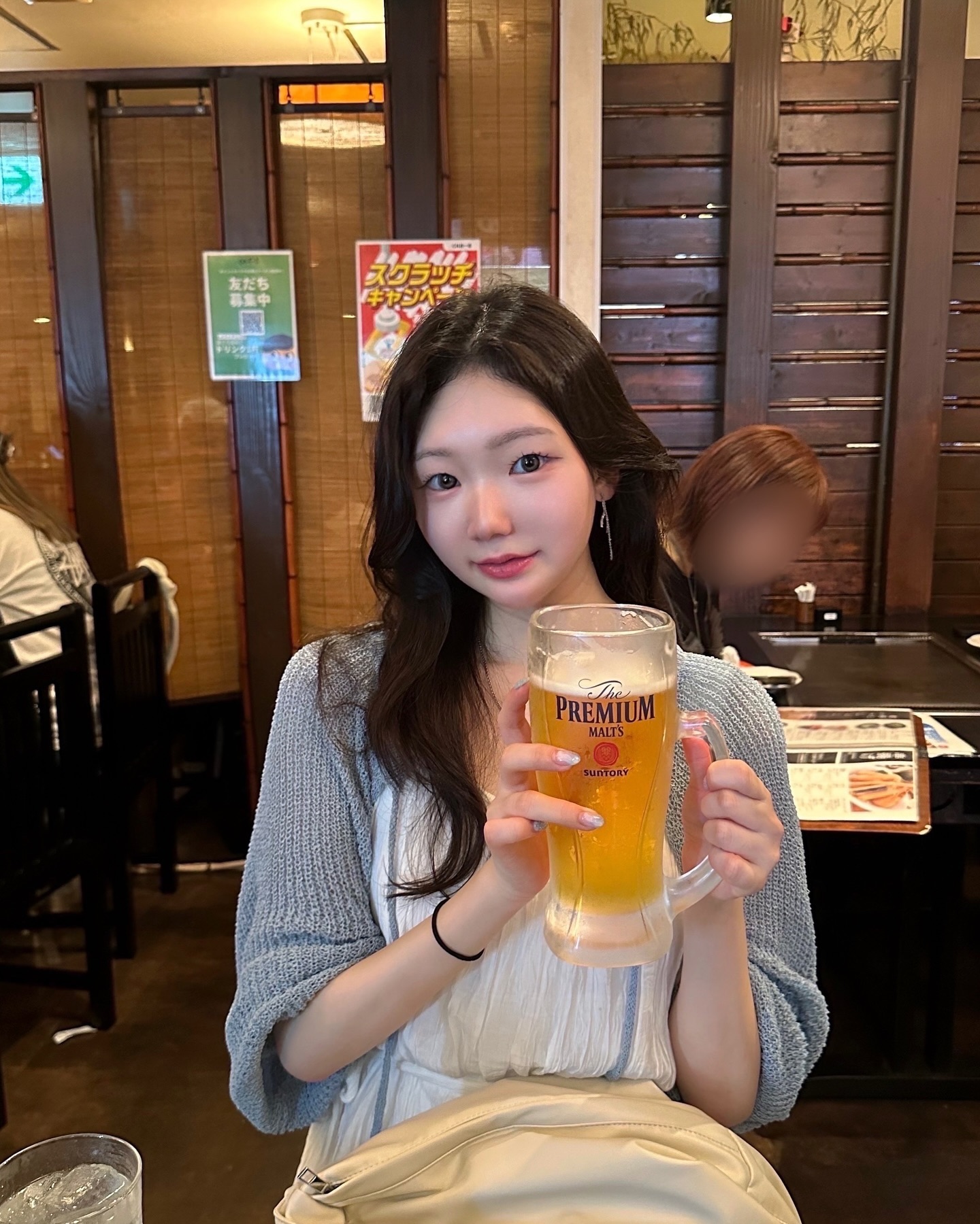 아니 글쎄 맥주가 왕왕 크더라니까요??🍺