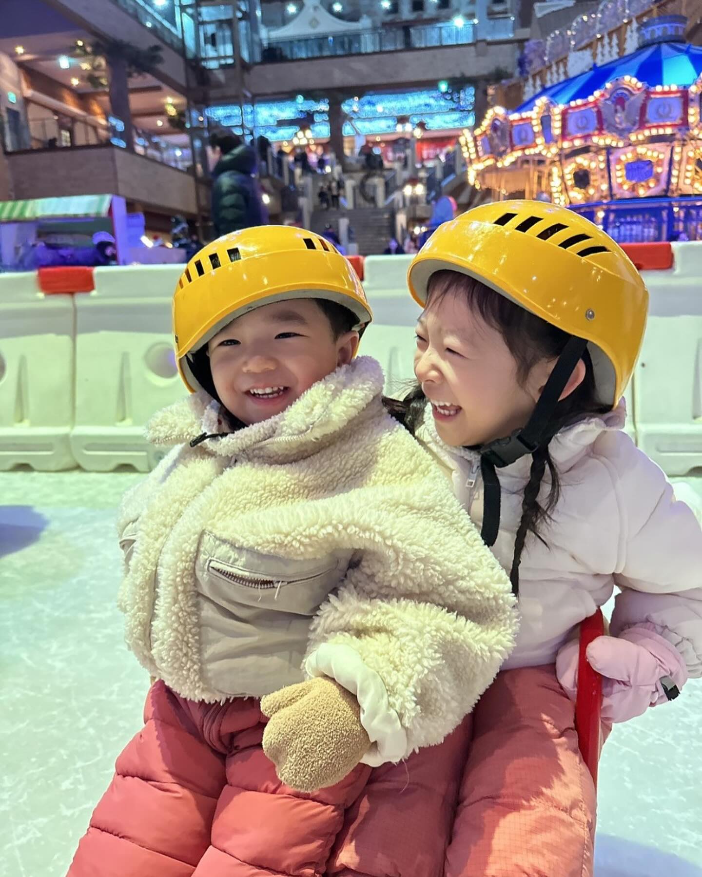 ⠀
너네랑 놀면 너무 좋고 너무너무 재미있는데
자기 전에 온몸을 두들겨맞은 기분은 왜일까……..🫠
⠀
#연휴는끝나지않았다
#내일뭐하지