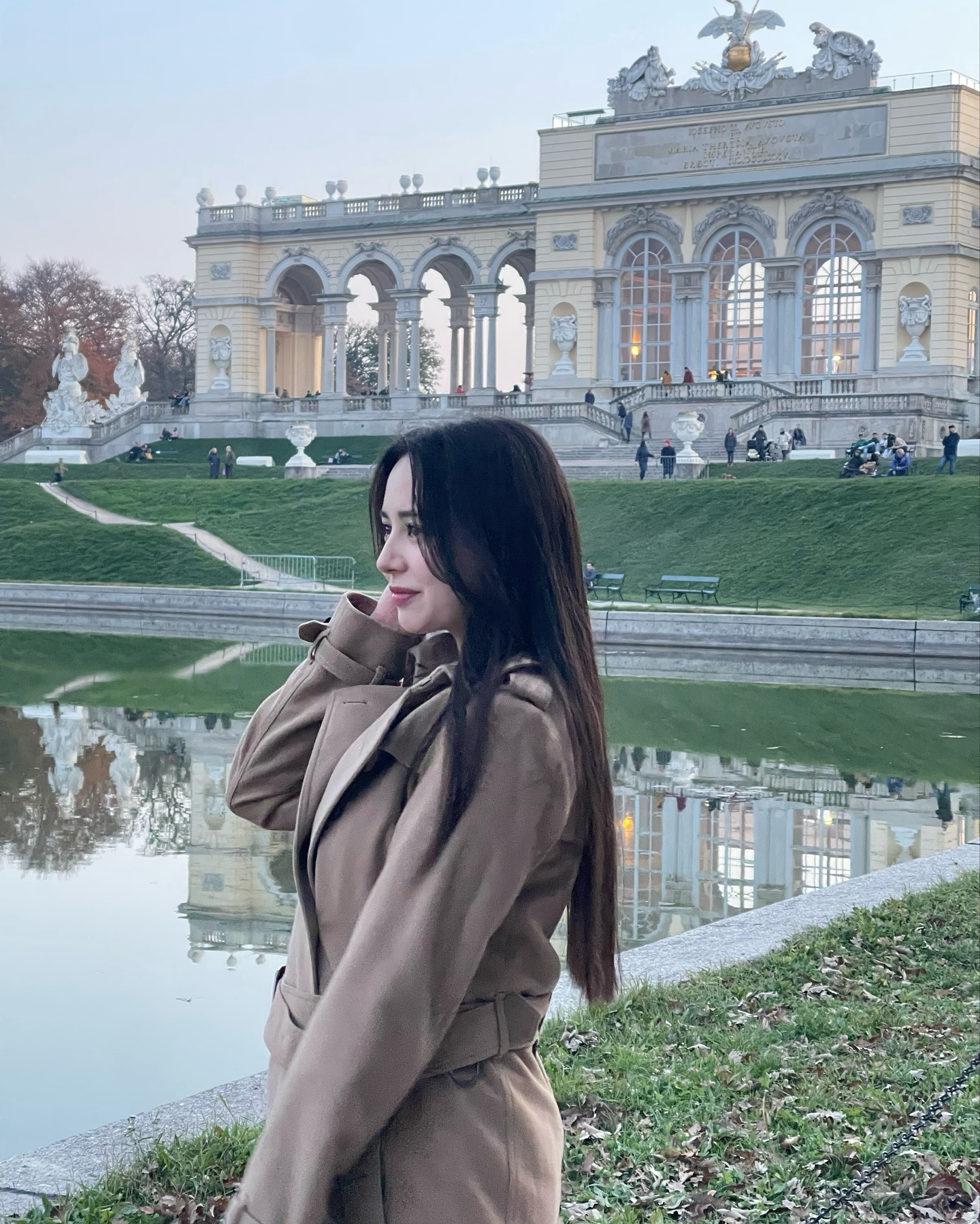 이쁘지?? 얼어 뒤지는줄 알았엉 🧏🏻‍♀️🤍🏰