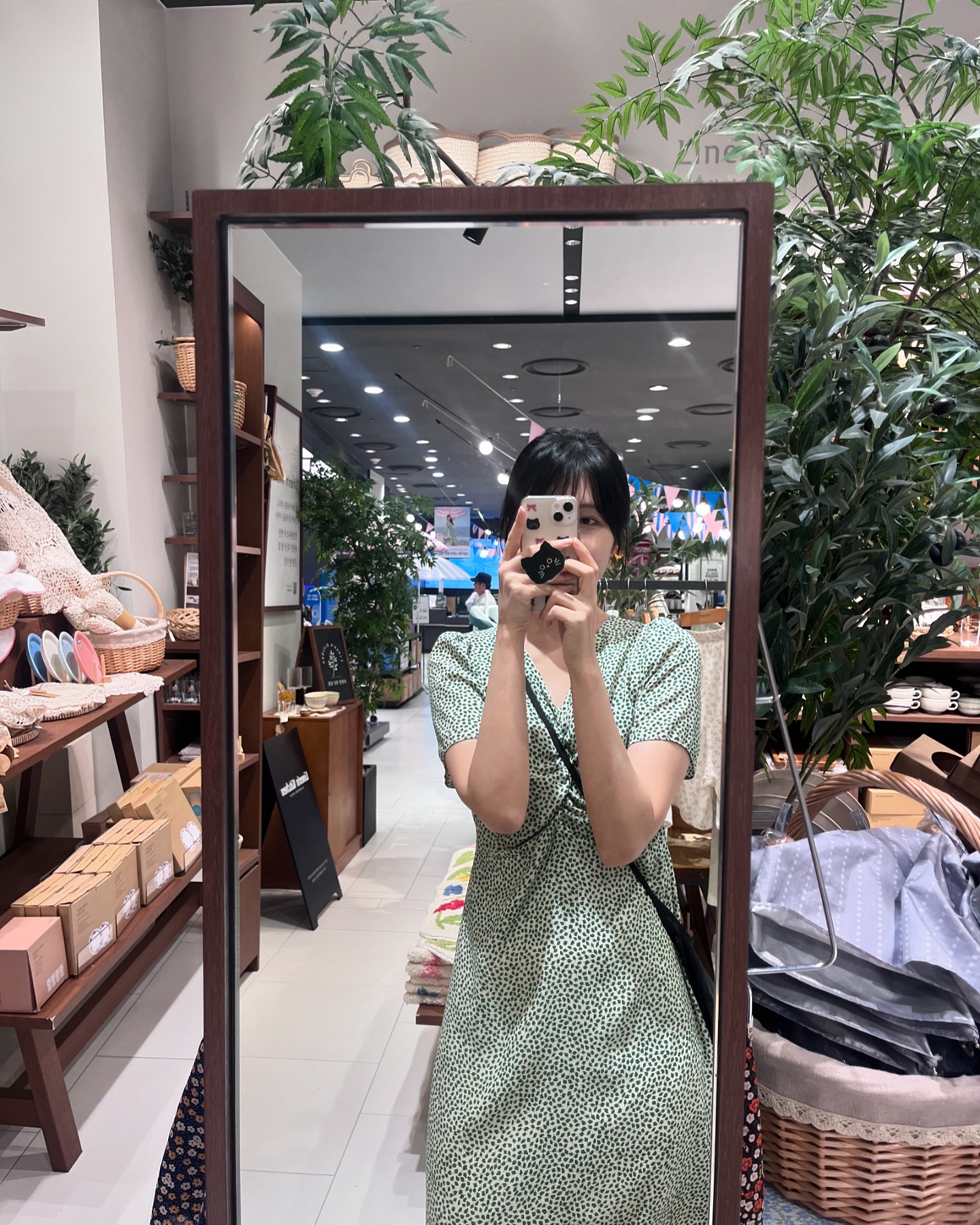 모던하우스 재미땨✨

#여름원피스코디 #여름룩 #여름룩코디 
#원피스룩 #델리룩그램 #일상그램✏