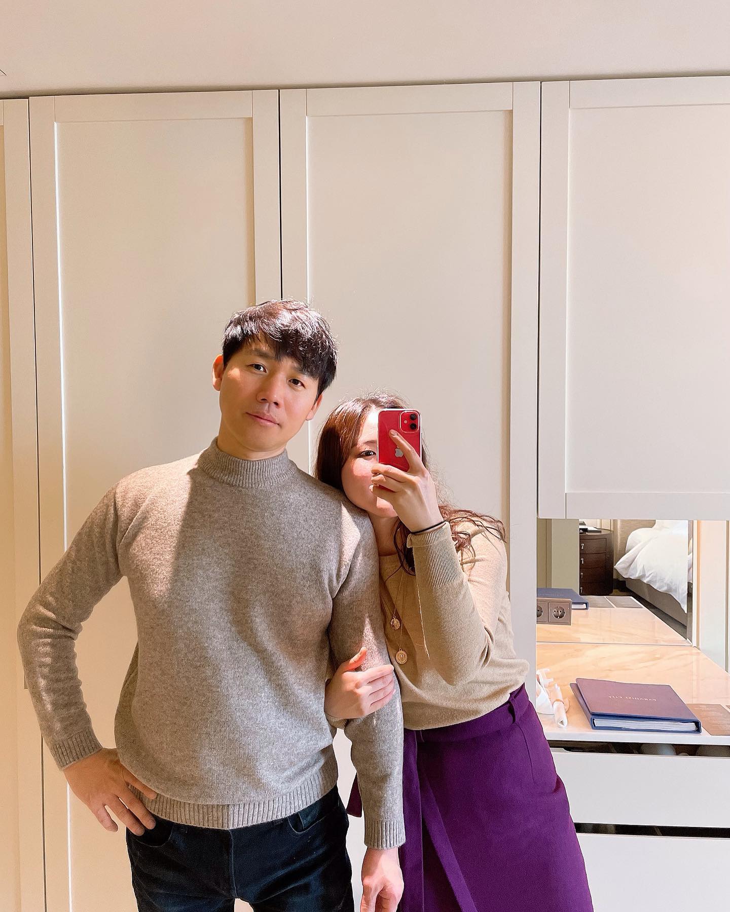 옛날 사진이 앨범에 뜨자 나는 한동안 이 사진에 멈춰 있었다
끄에엥 내 옛날 리즈시절 도라와 😵‍💫😵‍💫😵‍💫😵‍💫