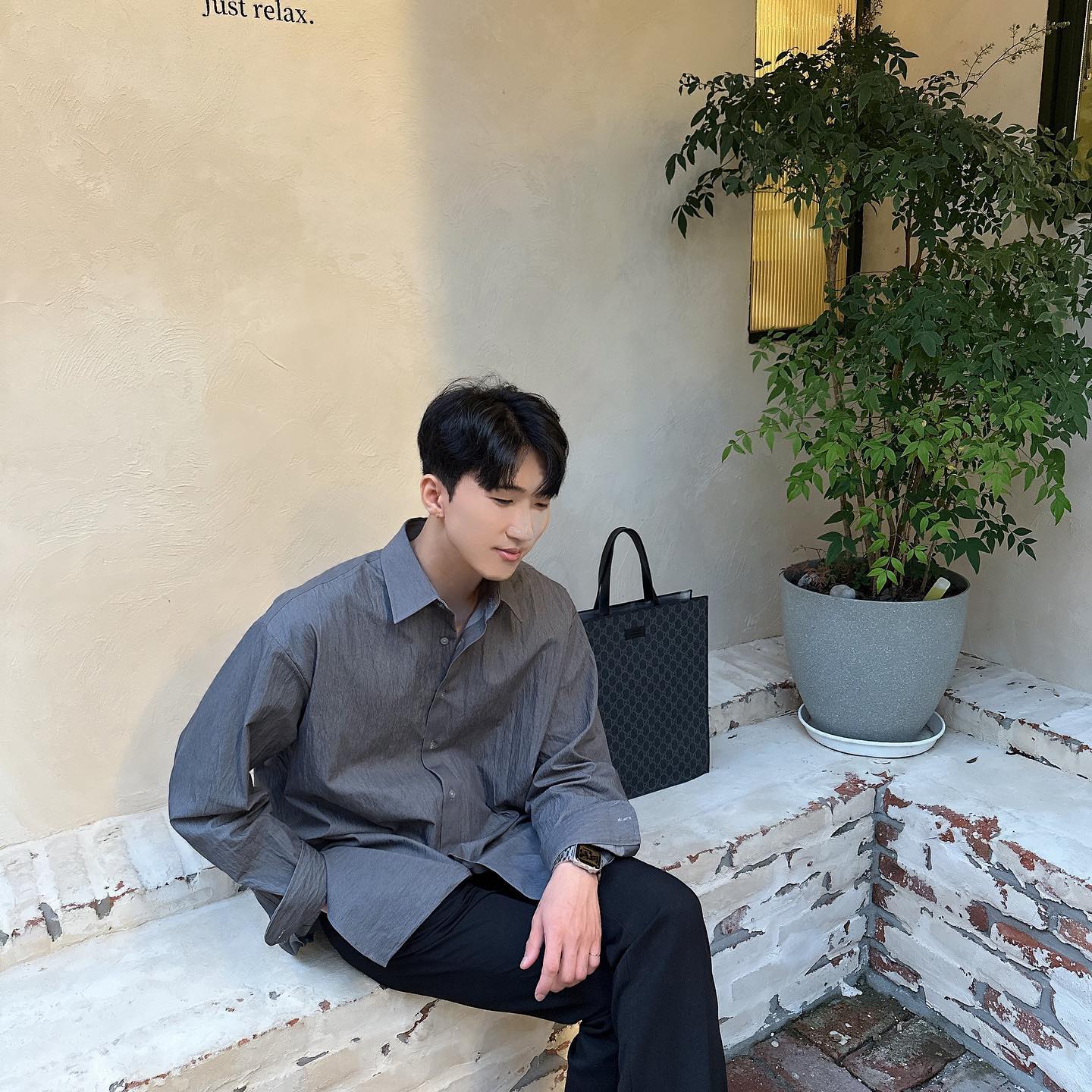 카페 가고싶어요🤦🏻‍♂️

#ootd #오오티디 #korean #model #cafe #lfl #fff #like4like #likeforlike #follow4follow #일상 #소통 #댓글 #인친 #좋아요반사 #선팔 #맞팔 #선팔하면맞팔