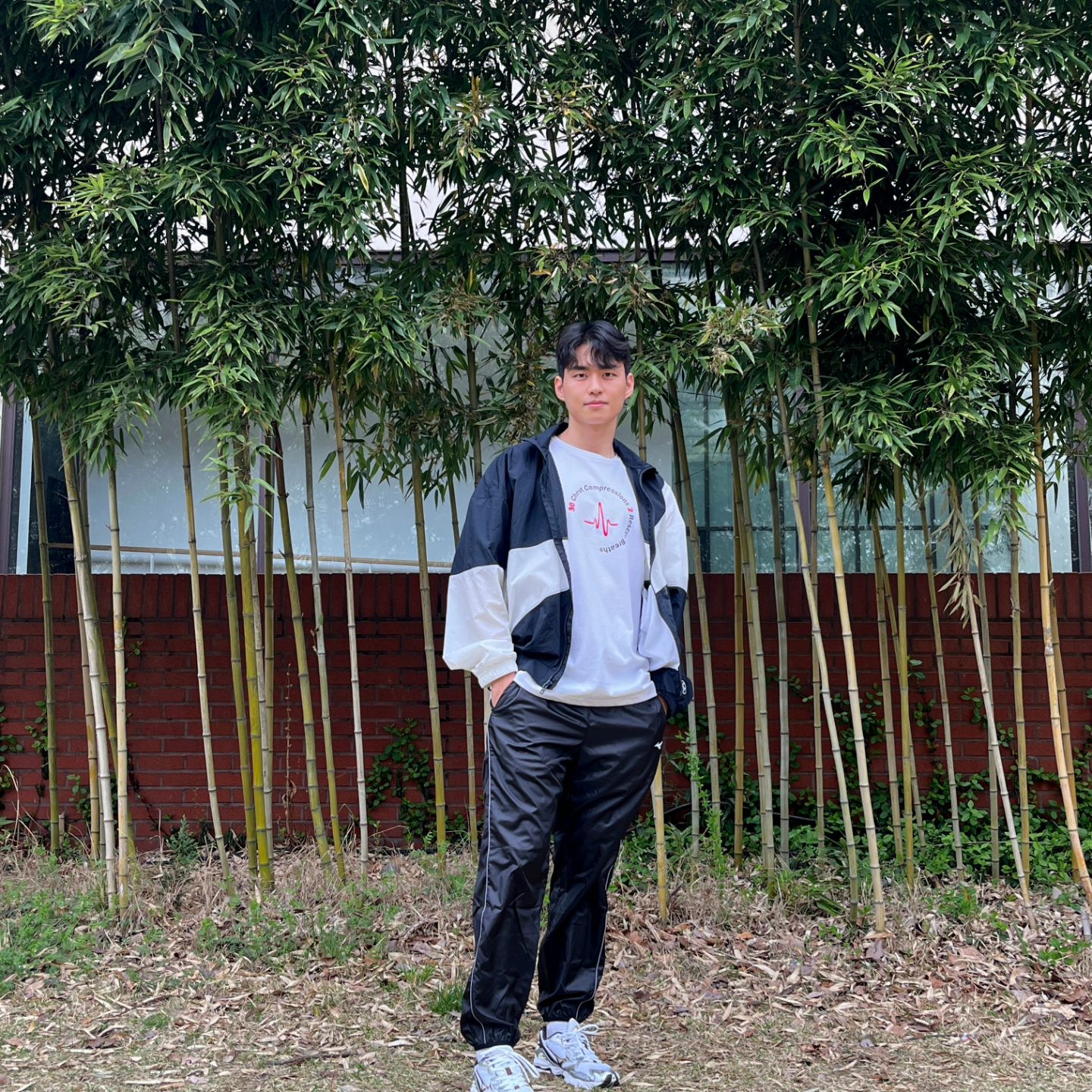 오랜만
.
.
.
#대전 #한밭수목원🌳 #미즈노 #우븐팬츠
