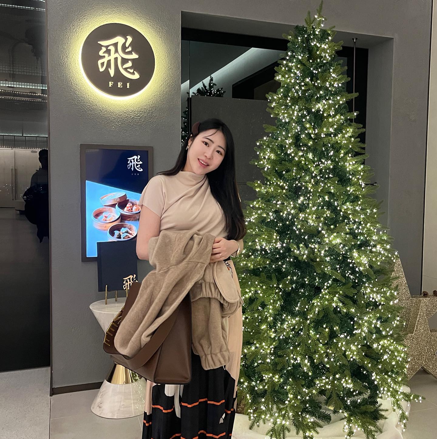 🎄🎂

피스공쥬 생일기념이기두 하구
크리스마스 분위기두 내구🥰
.
.
.
#중식당페이#드래곤시티호텔#용산데이트