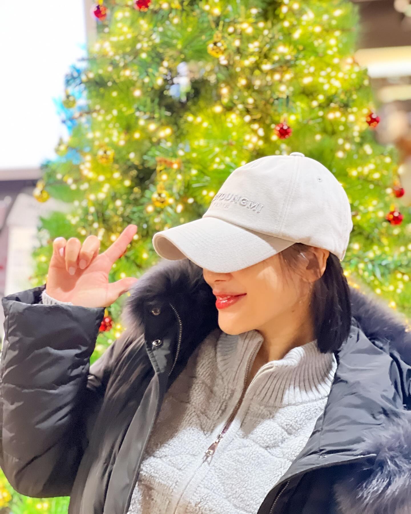🎄🤶크리스마스이브에는 OOO🤭
여기가 어딜까요-!!!

.
아이 좋다 —! 
여러분 다들 행복 💖넘쳐 흐르는 해피크리스마스 보내세요🎉