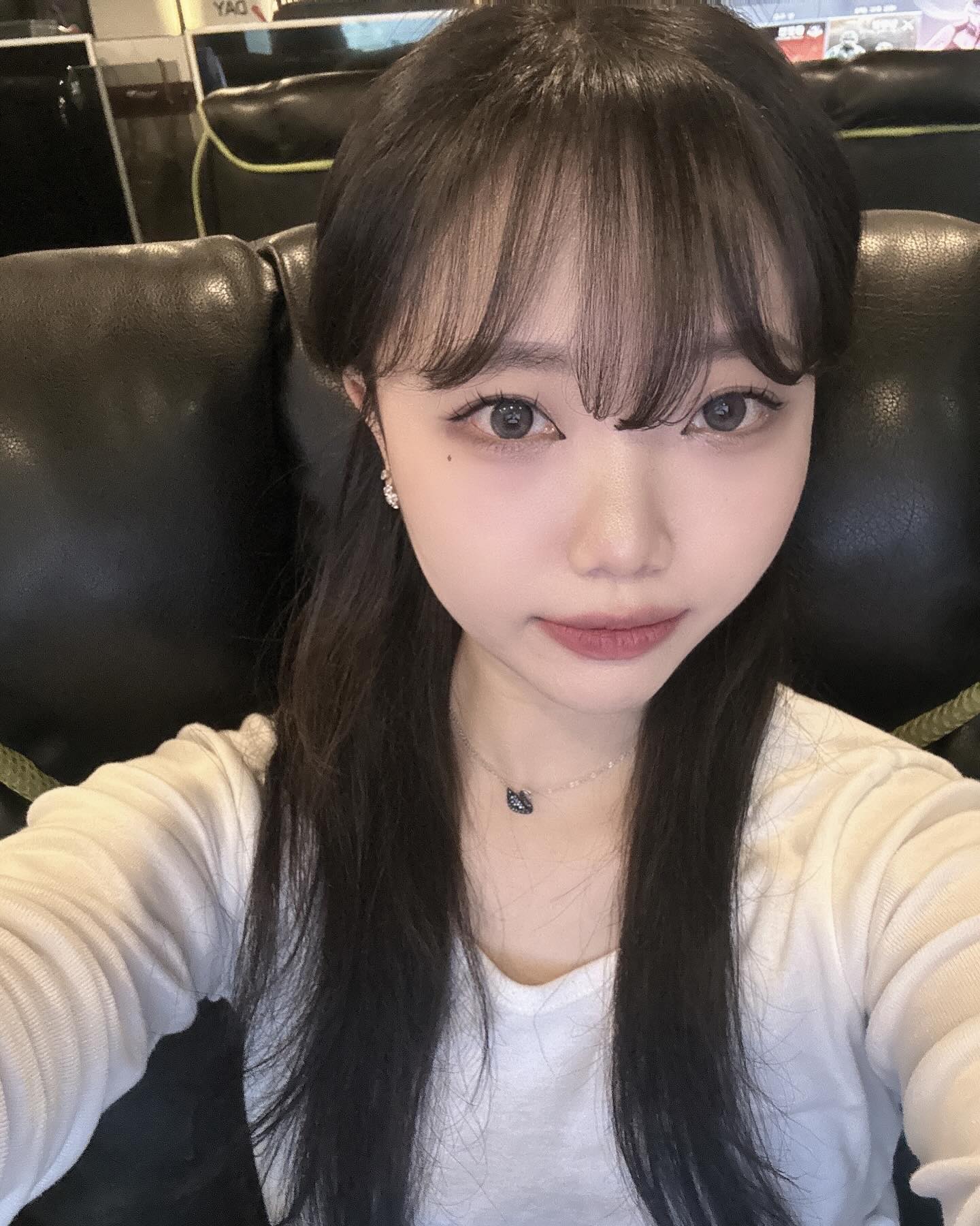 4월