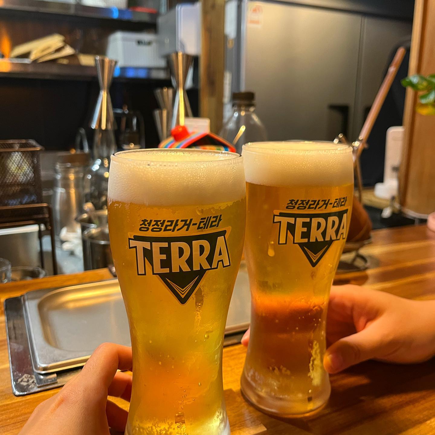 .
.
#자부타임
#이게얼마만 ?! 😍😍😍
.
#어묵 에 술한잔!!! 🍺🍶
.
.
.
#철길부산집#야당술집#야당맛집#야당오뎅바#야당이자카야#야당역오뎅바#맛있다#좋다#신난다#자부#꺄악