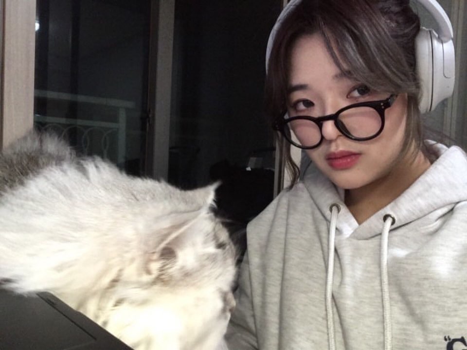 내이름은세판애옹이죠.