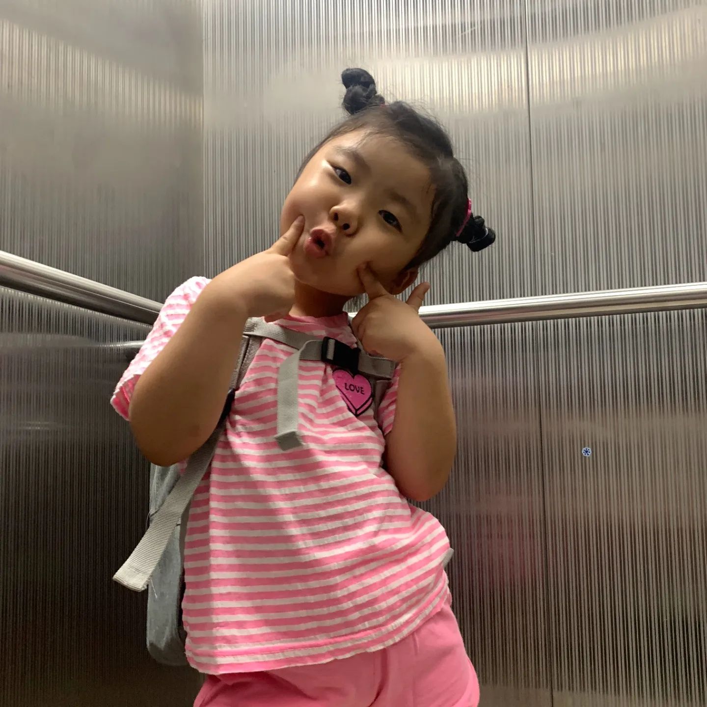 24년 여름 기록🌞

햇님 쨍쨍 낮 시간 놀이터
여름성경학교
유치원 물놀이
엄빠와 워터파크
공원 물놀이
할미할비랑 바닷가
키즈카페
과학관
그림그리기

🍉 기록하고 싶은 너의 여름 날