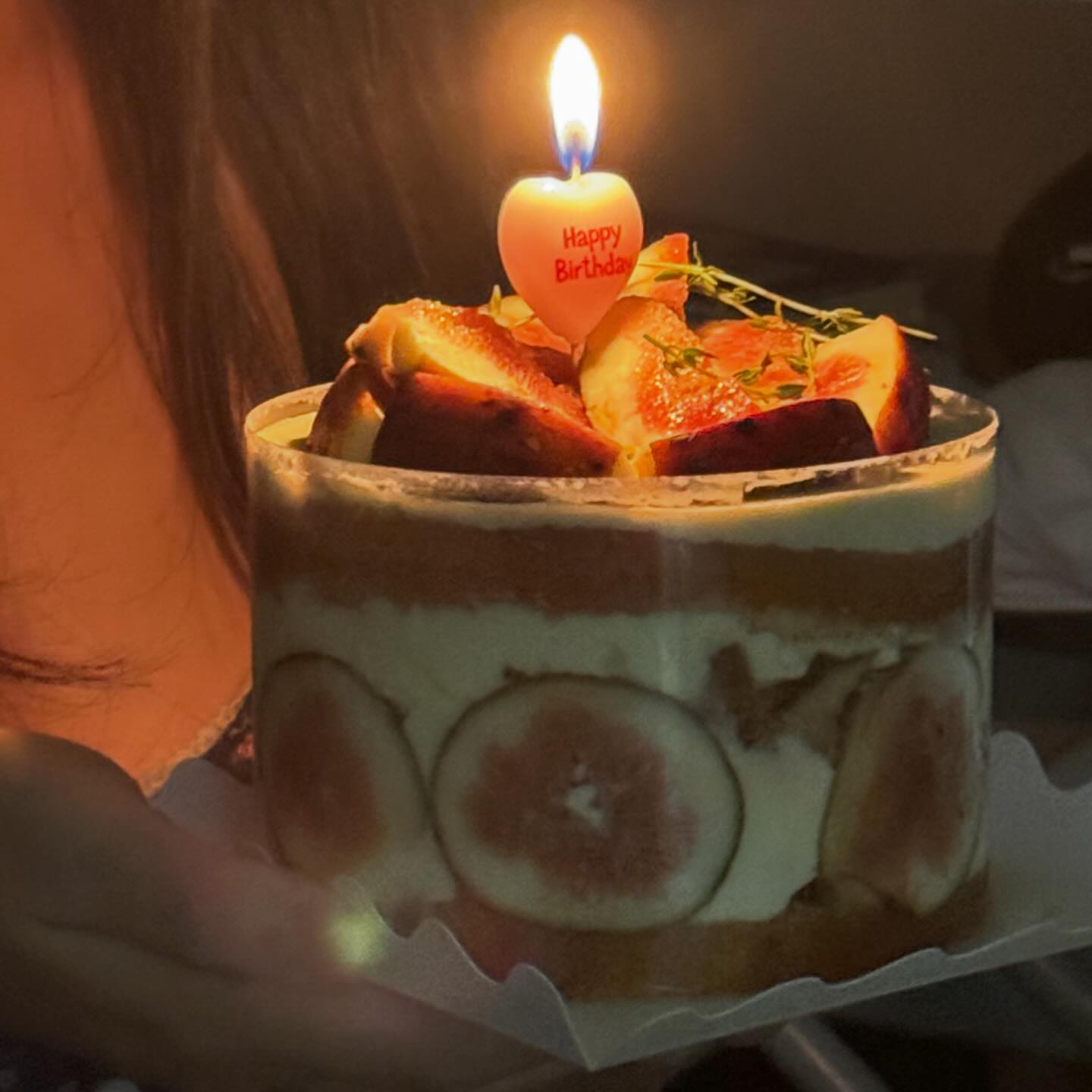 #성심당 보다 맛있는 #젠마릴 #무화과케이크
무화과가 잔뜩 들어있는데 2만원도 안 하는 미친 곳…..
앞으로 모두의 생일케익을 여기서 할 거임

🍰 젠마릴
📍 서울 영등포구 영신로39길 6-2 1층
janmaril_official
