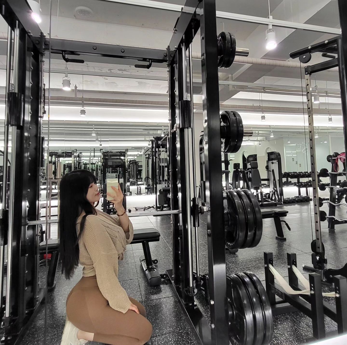 아싸 연속 6일 휴무♡♡
 
다들 즐거운 명절 보내세요.💪