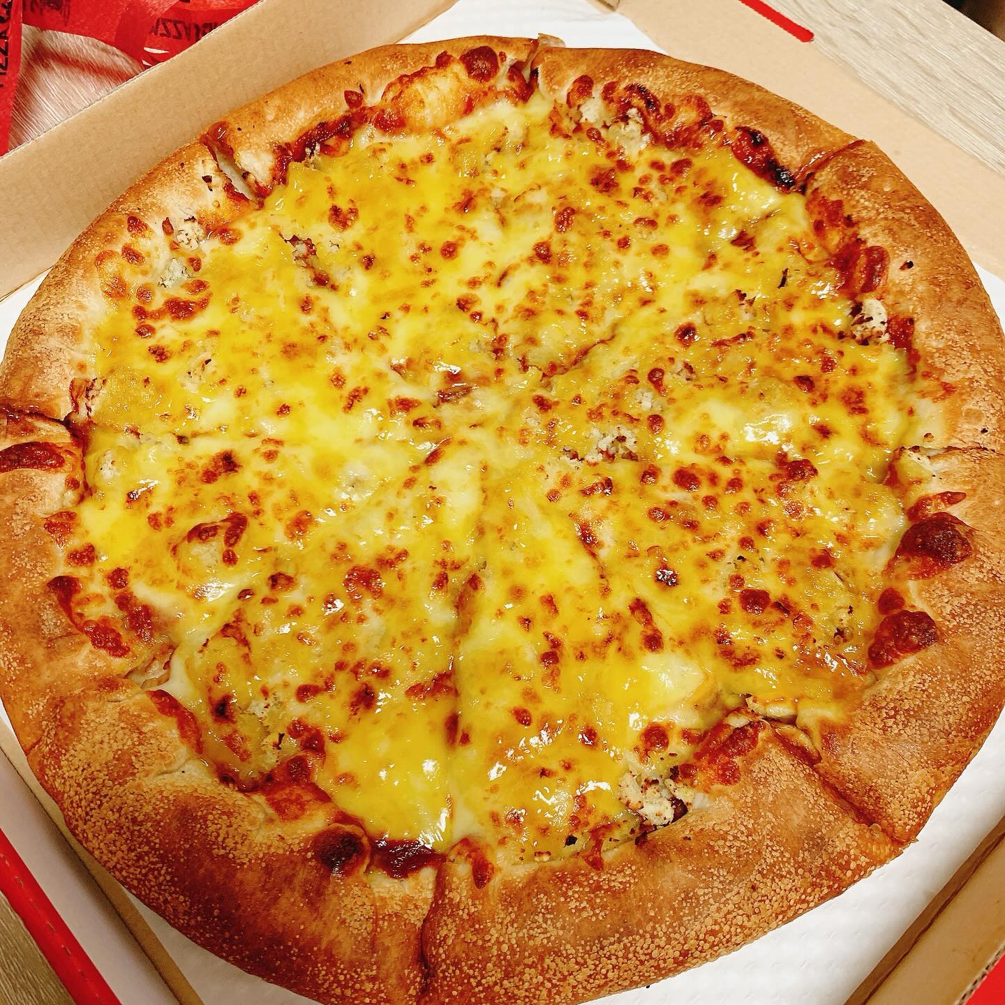세니가 좋아하는 고구마피자🍕
셈니가 좋아하는 치킨🍗