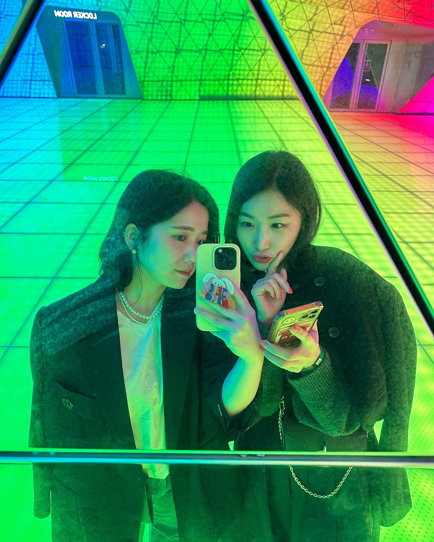 다시 스무살이 된기분이었슴미당😍
나의그녀랑 mo____rii