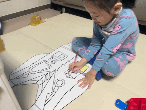 아이와 함께 놀기 좋은［알록달록 직업체험 종이옷 색칠 키트］
