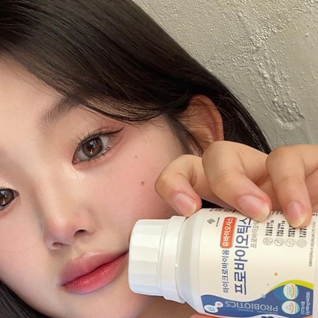 @souyeoui on Instagram: "#광고 유산균 유목민들의 정착지..드디어 발견!🚩 다이어트로 인해 배변활동이 어려우신 분, 스트레스와 불규칙한 식습관으로 잘 케어가 필요하신 이런 분들께 👨‍👩