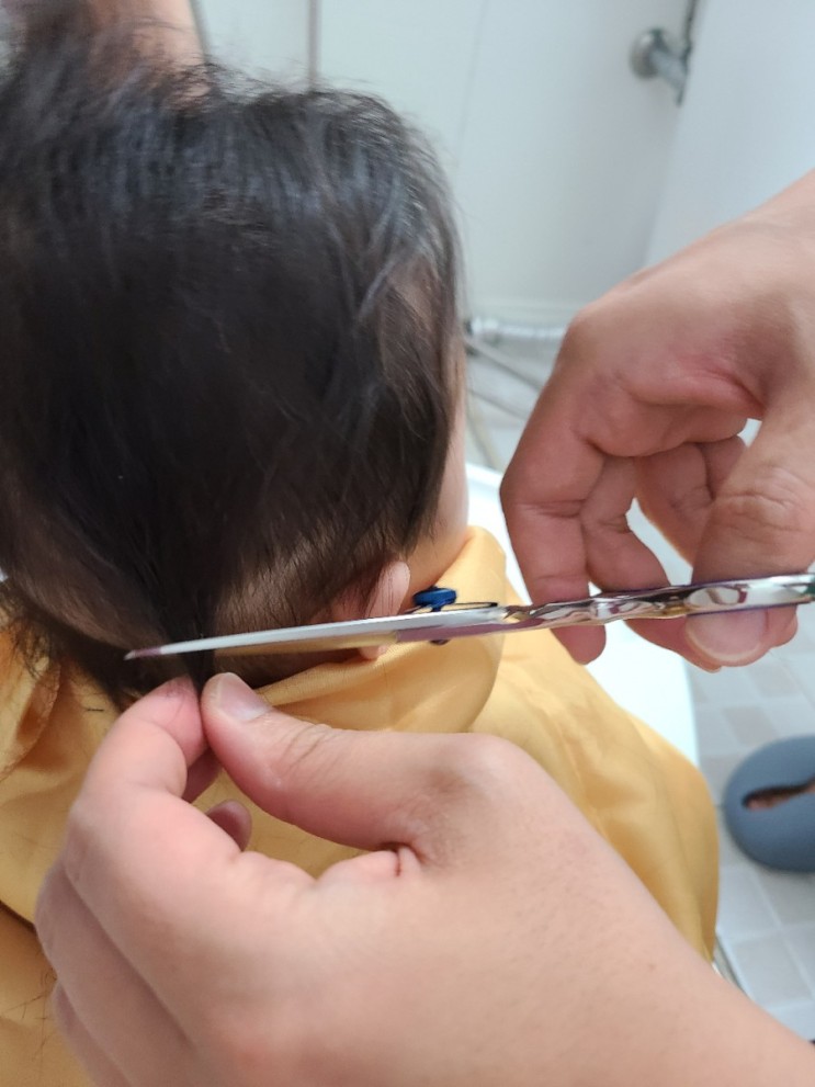 일제 미용가위 숱가위 세트로 5개월아기 셀프커트