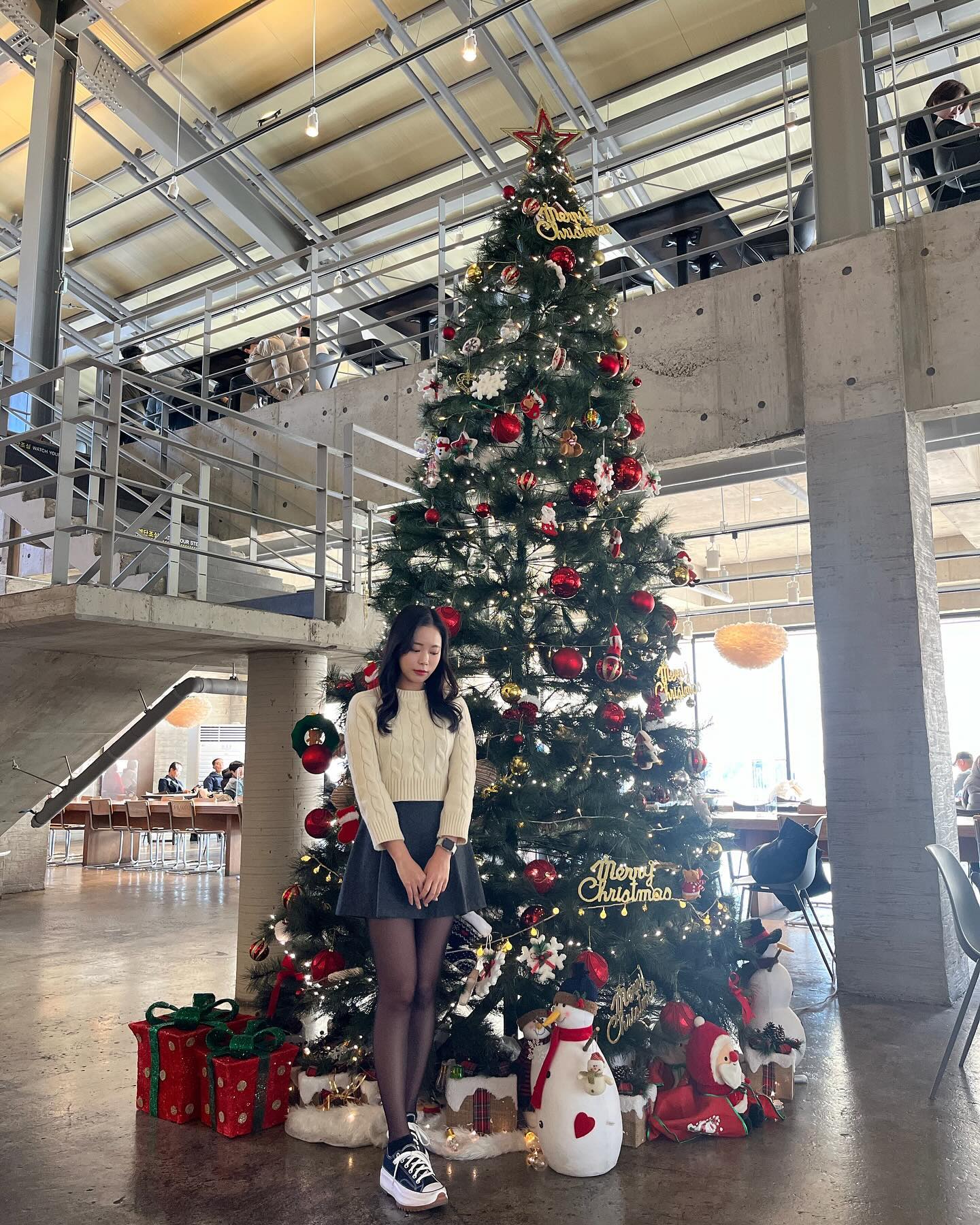 아직도 트리가?🎄