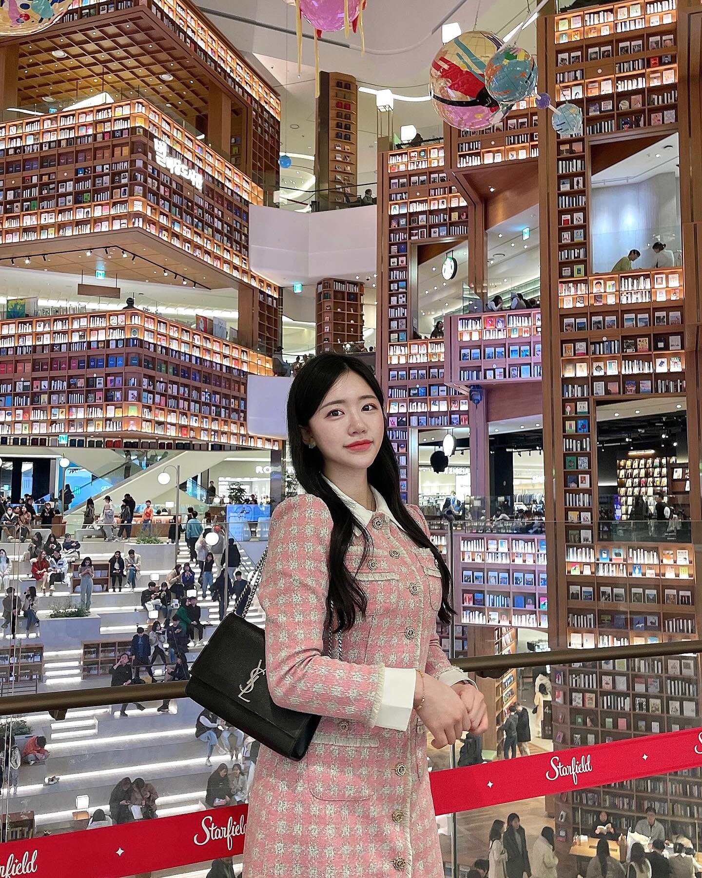 눈누
.
.
#수원스타필드 #별마당도서관 #스타필드