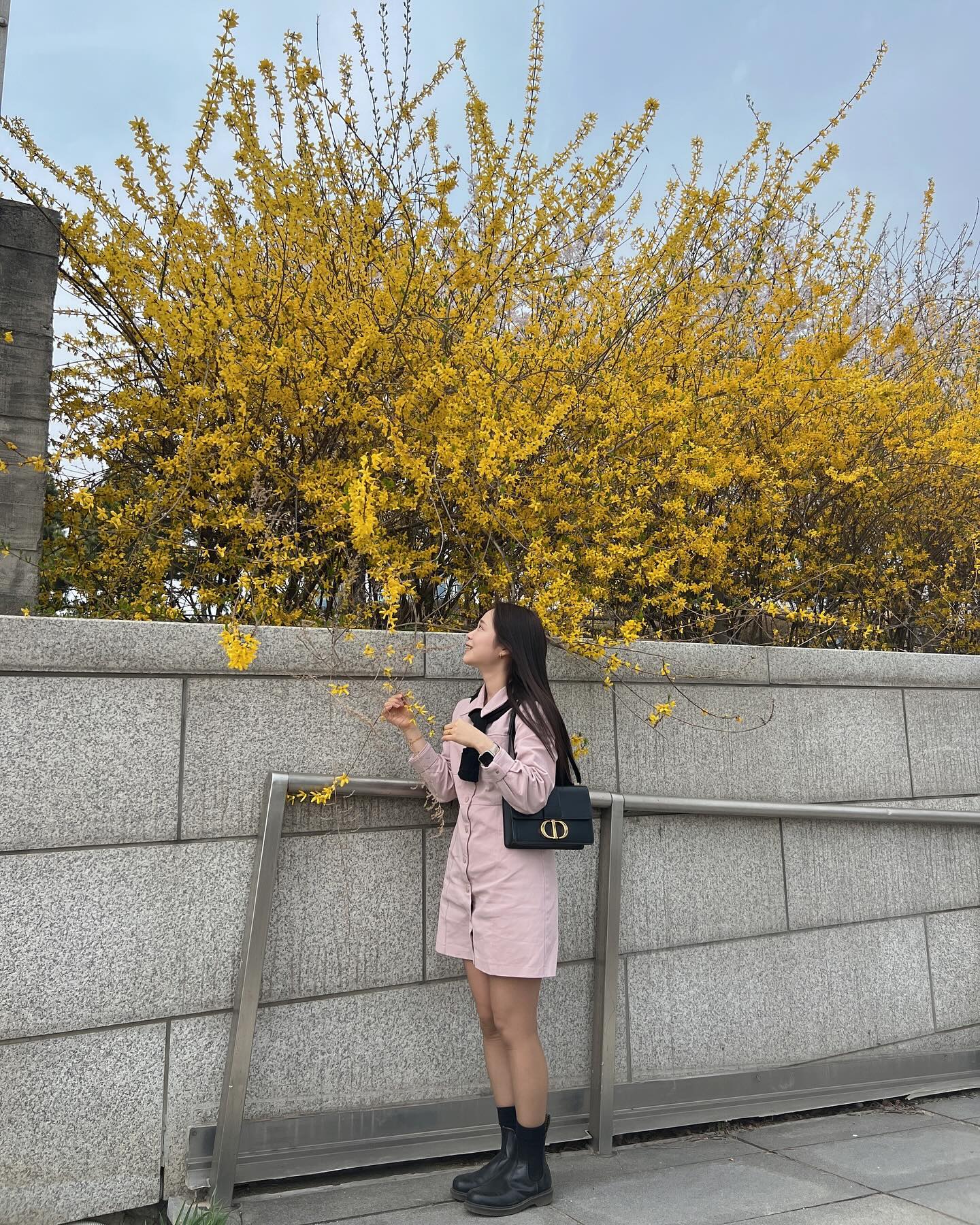 🌸
⠀⠀⠀⠀⠀⠀⠀⠀⠀ ⠀⠀ ⠀⠀⠀⠀⠀⠀⠀⠀⠀⠀⠀⠀ ⠀⠀⠀⠀⠀⠀⠀⠀⠀⠀⠀⠀⠀⠀⠀⠀⠀⠀⠀ ⠀⠀ ⠀⠀⠀⠀⠀⠀⠀⠀⠀⠀⠀⠀ ⠀⠀⠀⠀⠀⠀⠀⠀⠀⠀⠀⠀⠀⠀⠀⠀⠀⠀⠀ ⠀⠀⠀⠀⠀⠀⠀⠀⠀⠀⠀⠀⠀⠀⠀⠀⠀⠀⠀⠀⠀ ⠀⠀ ⠀⠀⠀⠀⠀⠀⠀⠀⠀⠀⠀⠀⠀⠀⠀⠀⠀⠀⠀⠀⠀⠀⠀⠀⠀⠀⠀⠀⠀⠀⠀ ⠀⠀ ⠀⠀⠀⠀ 
#🌸 #봄 #벚꽃 #개나리 #센트럴파크 #송도 #송도센트럴파크 #꽃구경 #데이트 #신혼부부 #유부스타그램 #유부 #오오티디 #ootd #f #ff #fff #ffff #소통 #소통해요 #맞팔 #일상 #팔로우