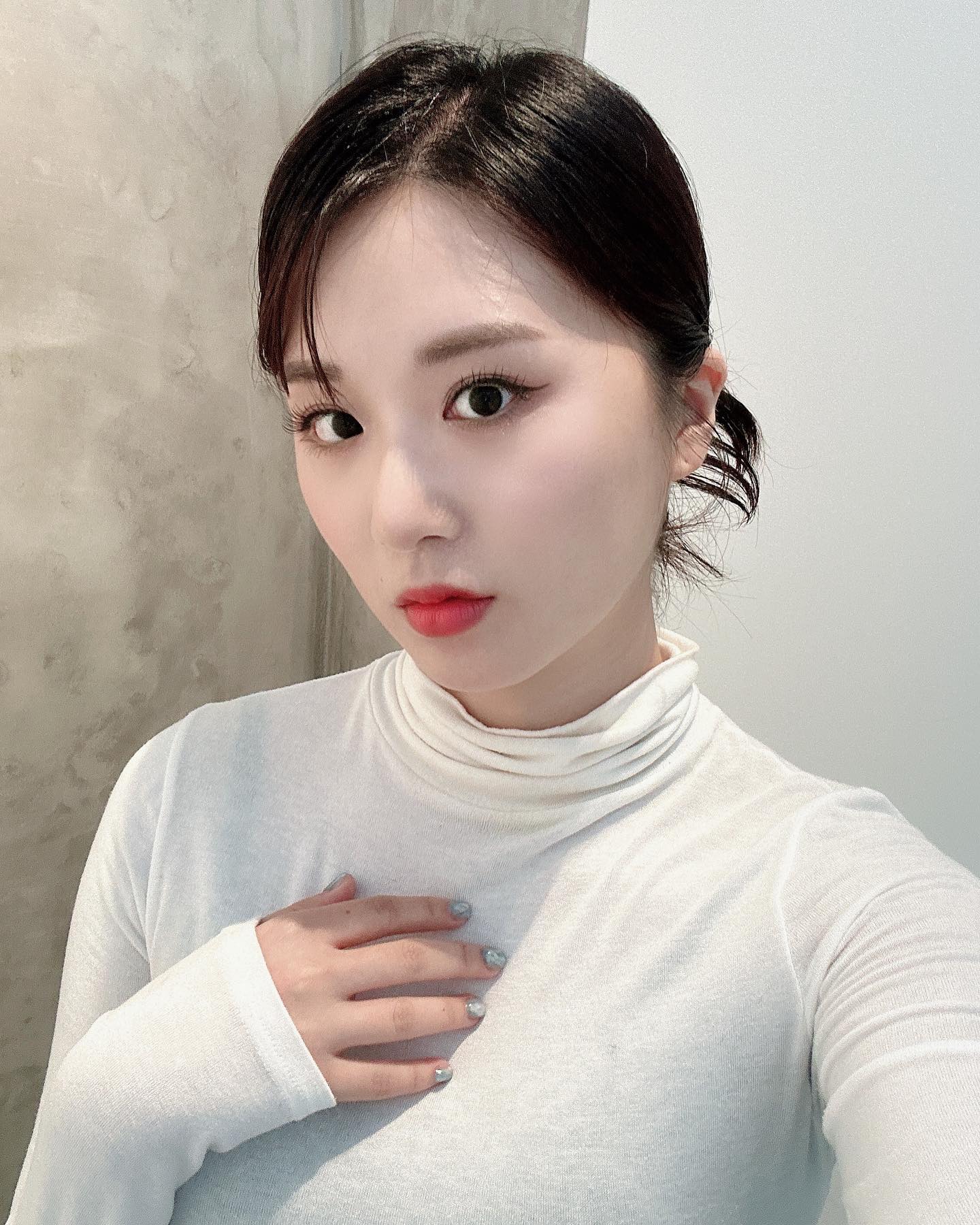 헤메 받은 버젼 조영은
기분전환 또 하고싶다…♥️

#광주 #헤메 #프로필사진 #셀카