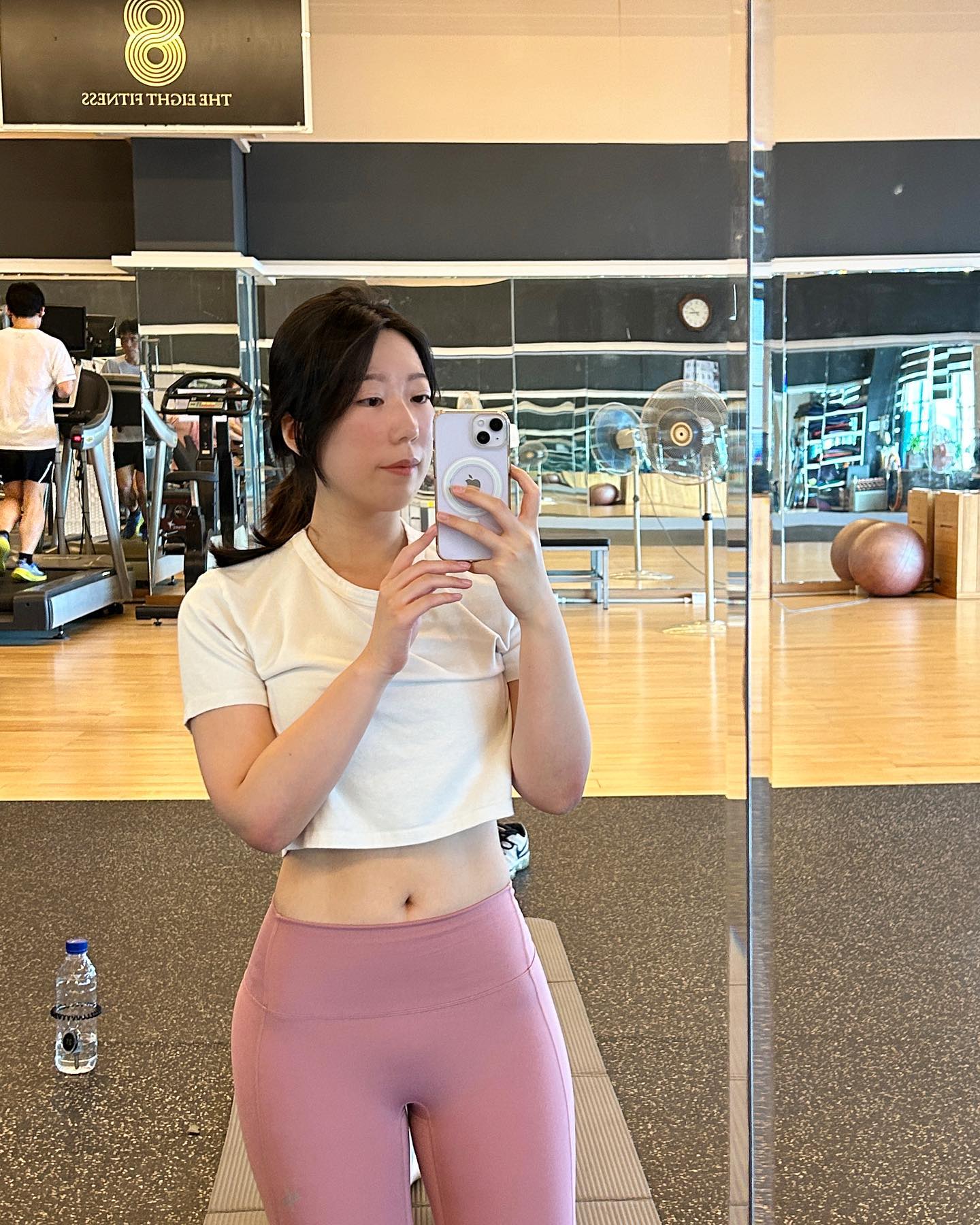 .
부천 상동역 1번 출구 앞에 있는 헬스장 디에이트

헬스장 사장님이 헬스에 진심이신듯하다😮 
기구 종류가 꽤나 많은편! 상동에 몇없는 해머스트렝스 머신도 있다

스포츠의학 석박사 트레이너진 분들로 전문적이고 개인에게 
최적화 된 운동 방법을 배울 수 있다 운동할 맛 나는 헬스장✨ 

여름 끝나기 전까지 오늘도 오운완🫠

📍 경기 부천시 상동로 90 메가플러스 6층 603 디에이트

#협찬 #상동헬스 #상동헬스장 #상동피티 #상동pt #리뷰노트 #오운완 #헬린이