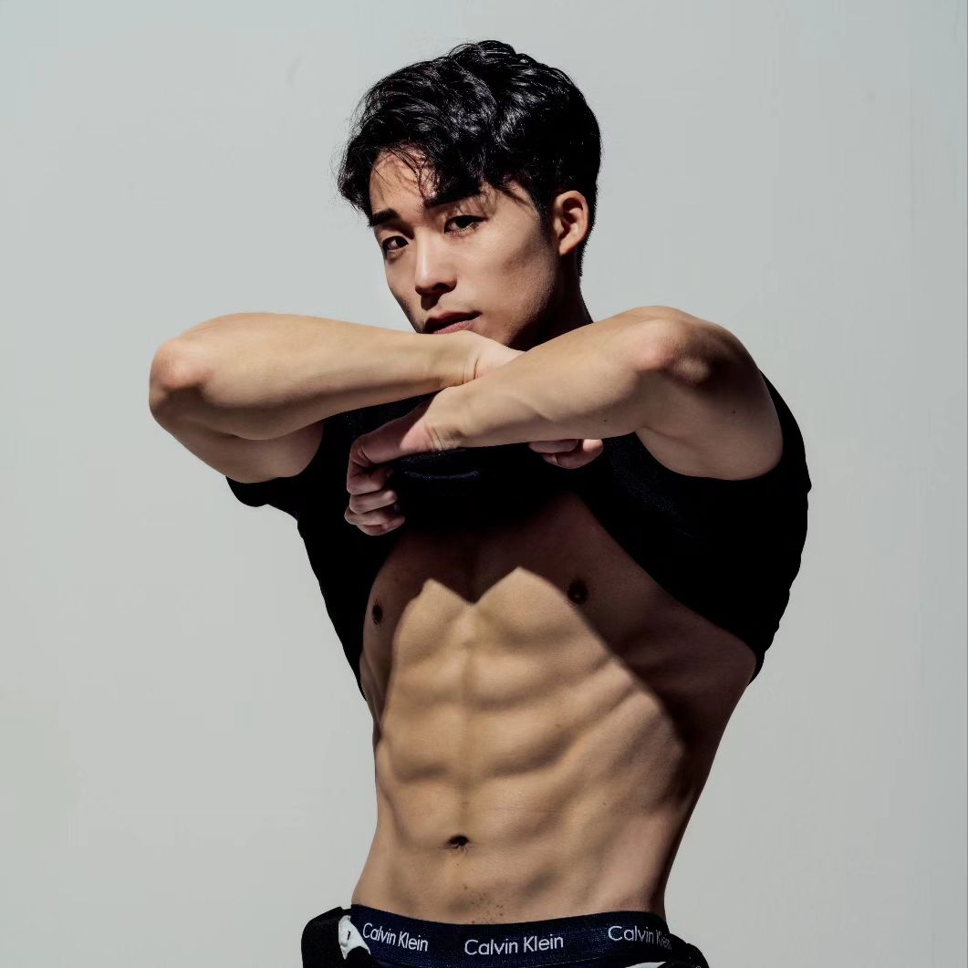 🖤 로즈배 바디프로필 메이크업 🖤

✔️ 스페셜+헤어셋팅 150,-₩ (1만할인)
스페셜 130,-
포인트 90,-
데일리 70,-

+드라이 15,-
+셋팅 30,-

✴︎ 상담후, 예약진행(예약금 확인시, 예약완료)
✴︎ ( 이름/연락처/문의사항 ) 기재하시면 편합니다.
✴︎ ‘네이버’ 예약 ❌️