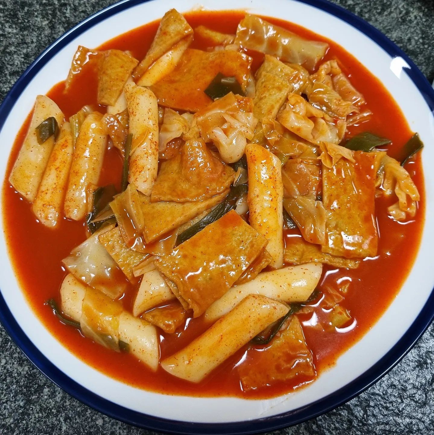 국물떡볶이와 순대 막장 만들고 순대쪄서 먹었어요🙂

#떡볶이#국물떡볶이#순대#순대막장#분식#food#homemadefood#instafood#onthetable#맛스타그램#맛있다그램#먹방스타그램#먹스타#밥#온더테이블#인스타푸드#음식#음식스타그램#집밥그램#푸드스타그램#집밥#집밥스타그램#홈쿡#오늘요리#homecook#cook#요리스타그램#요리#협찬환영
