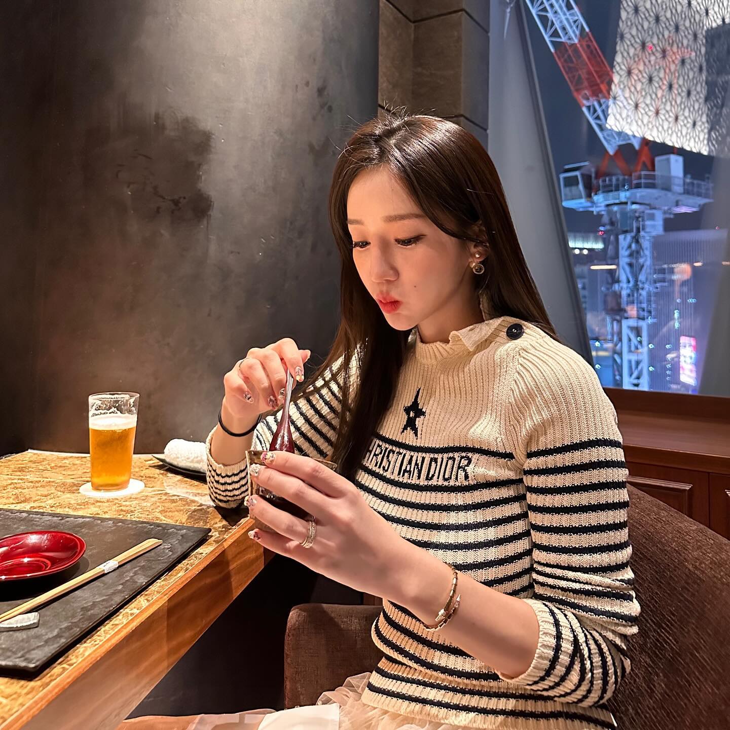 유부되고 첫 데이트 🤭

#내가유부녀라니 #銀座 #本店山科 #鉄板焼き