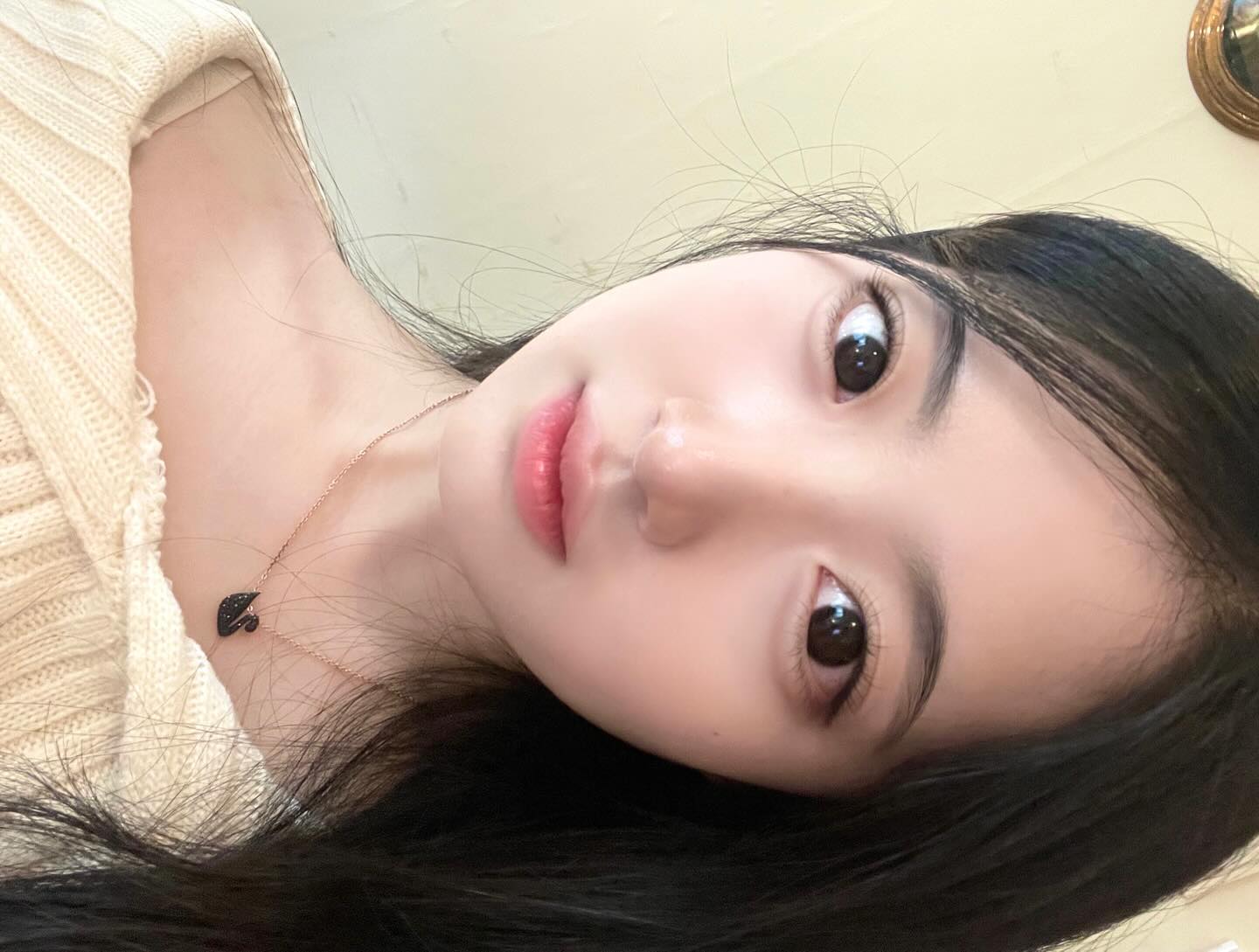 월요일인 줄 알았어

데일리렌즈로 딱 좋은 ann365lens #앤365 #저스트맥스 #렌즈추천 #데일리렌즈