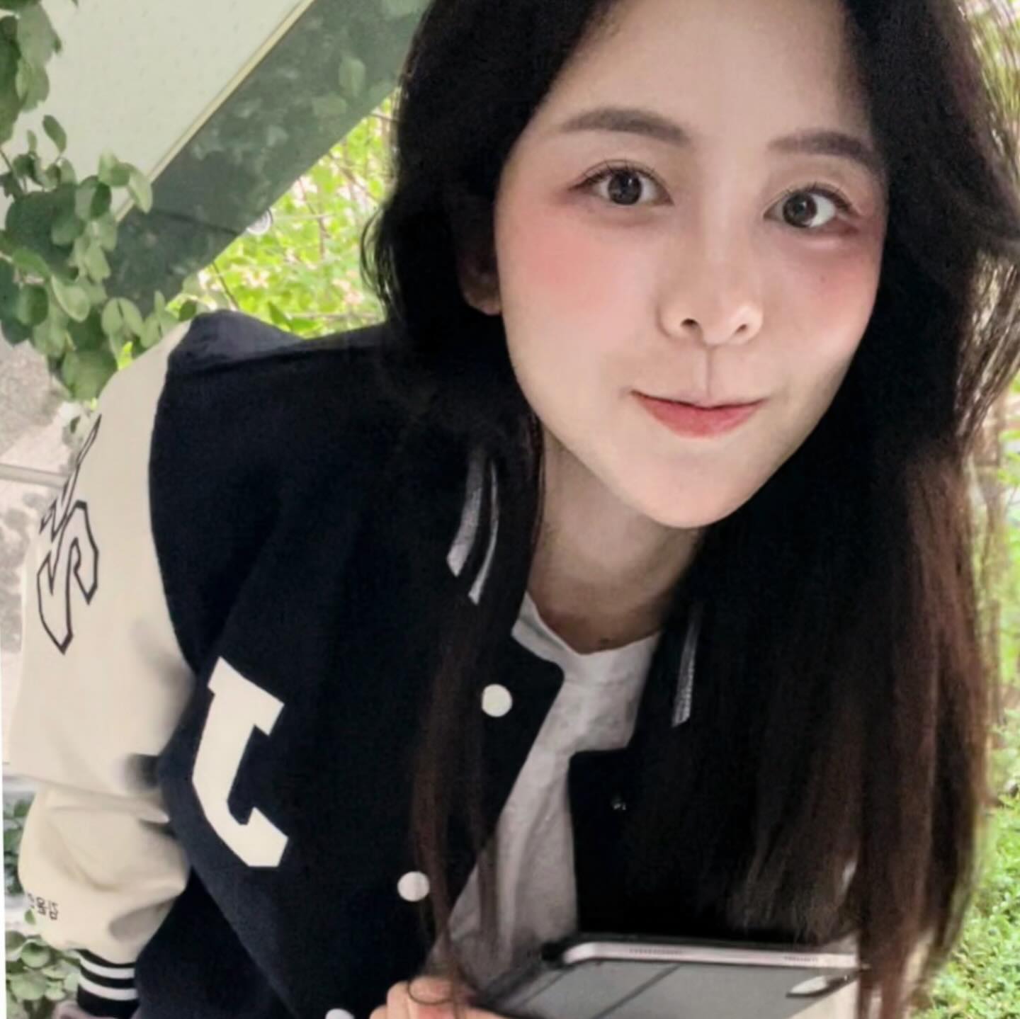 #광고 #테르미 9회차
10회차가 기대되는 순간~ ㅎ ㅎ
아쉽기도 하고 변화는 내 모습을 보면서 
흐뭇하기도한!

가정의달 어린이날.어버이날 등
고생한 가족들을 위해 ! !
성장기 어린이를 위한 비대칭 체형관리!🌿
예신 예랑이를 위한 웨딩관리! 👰🤵‍♂️
임신한 산모나 임신 준비를 하고 있는 예비 산모 
들에게  테르미를 선물해 보세요~

 #테르미엠버서더 #퍼스널작은얼굴윤곽관리
 #테르미에스테틱 #테르미후기#모델관리
#쇼호스트 #프리랜서모델