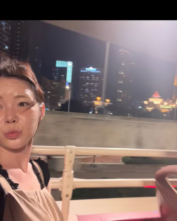 갑자기 내리는 비 맞으며 투어버스 타는 것 마저 낭만적으로 느껴지는 마카오의 밤✨🌙