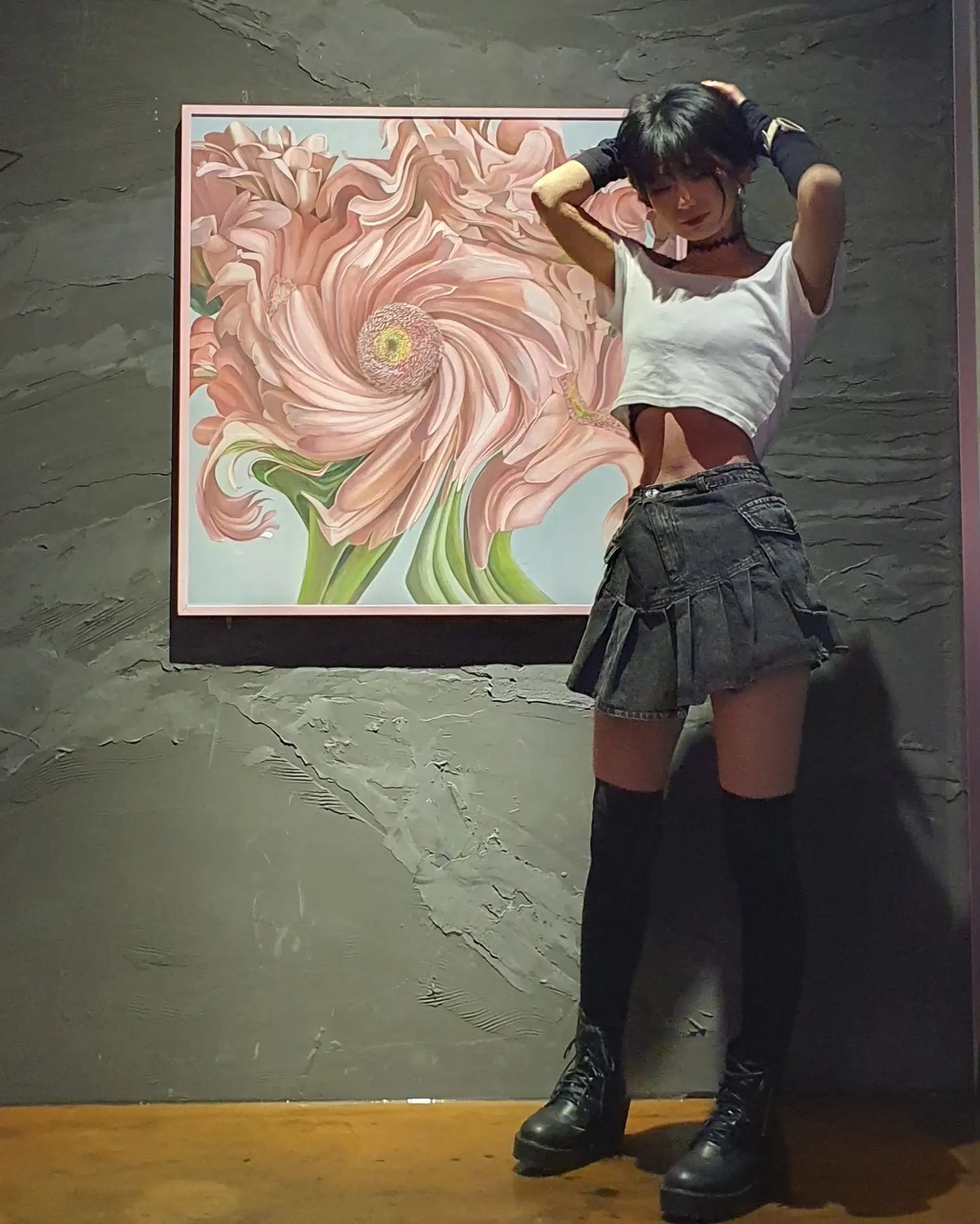 주위 겨울 올릴때 여름 한 스푼
진짜 여름이었다,,
⠀
⠀
#향유 #향유갤러리 #hyangyu #모노톤 #모노톤코디