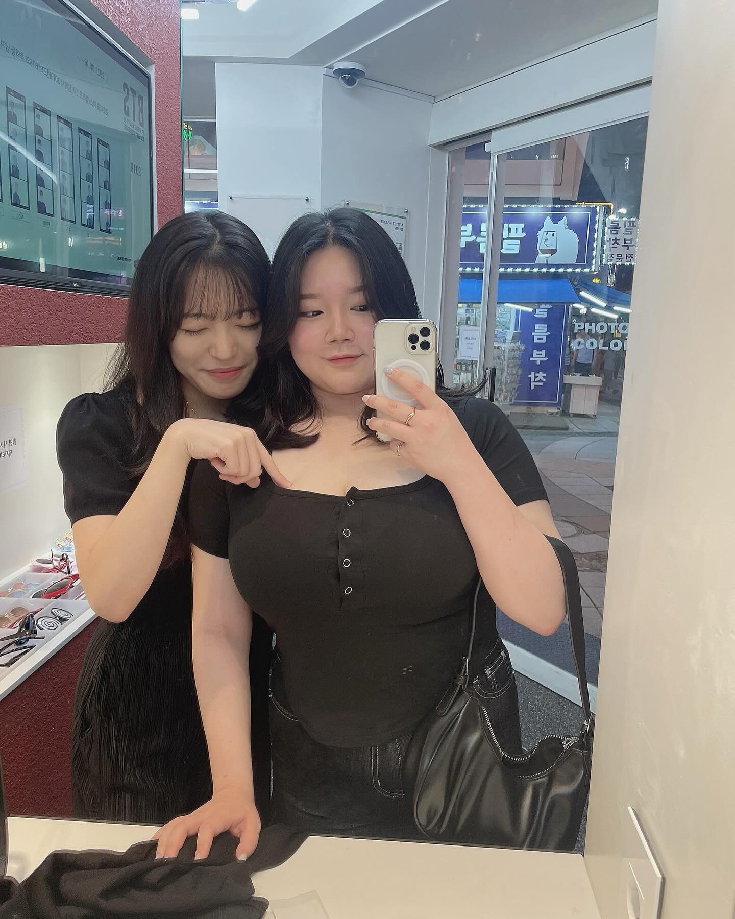 I Love My Body 🖤

#노원 #인생네컷