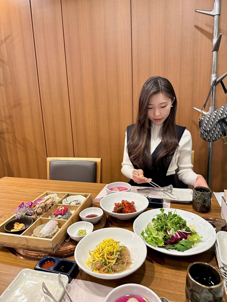 주차가능한 양재역 맛집 설마중 가족모임장소로 추천해요