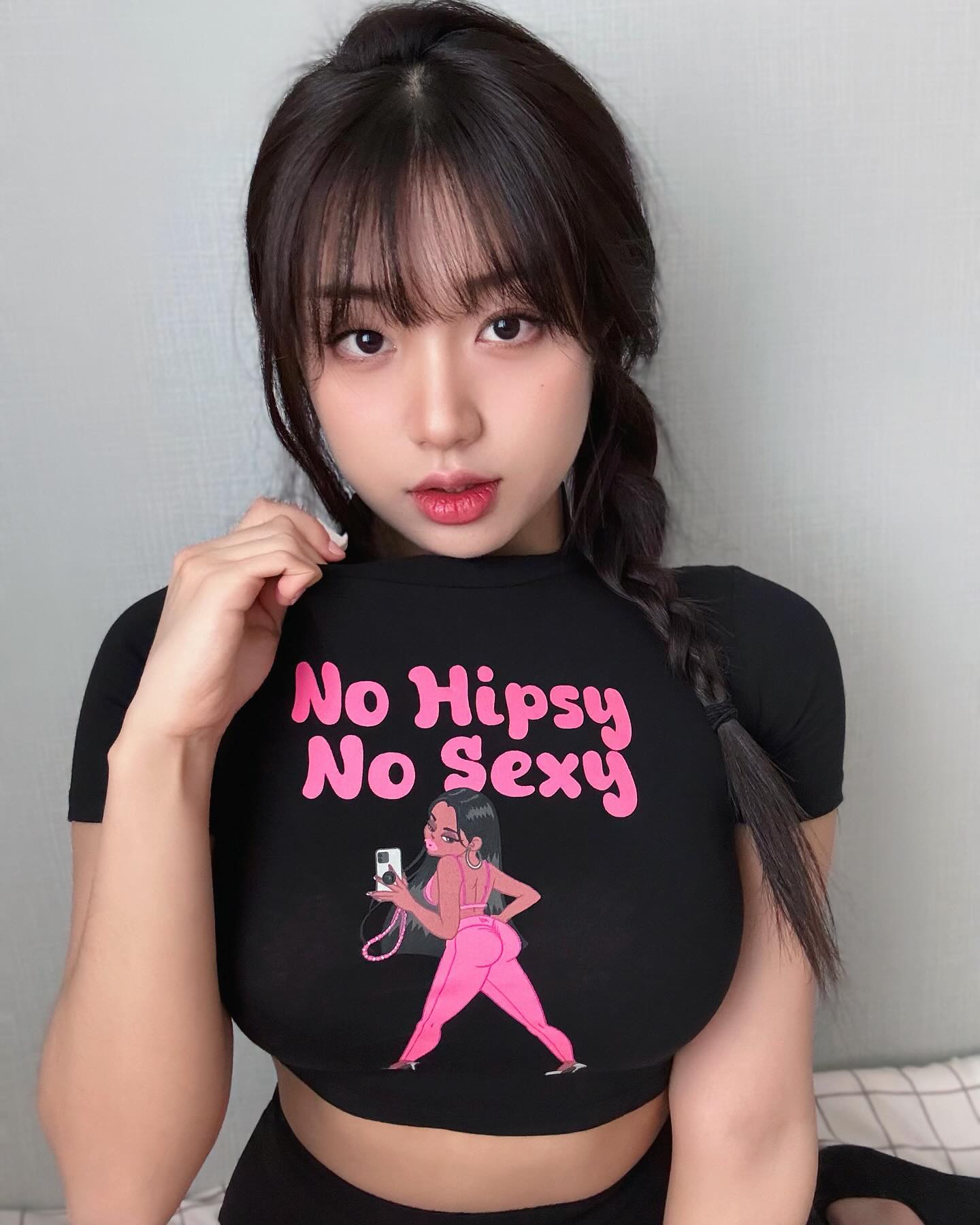 👅
조소원이 사기친다고 한 사진 .. ㅎㅎㅎㅎㅎ
이모 그만 놀려라 … 
.
.
.
.
짱귀여운 hipsisters.co.kr 크롭티

내 마음에 lynzzzzang 윤나 언니 있다. 🩷

뀌여웡 .. (*´ ˘ `*).｡oO ( ♡ )