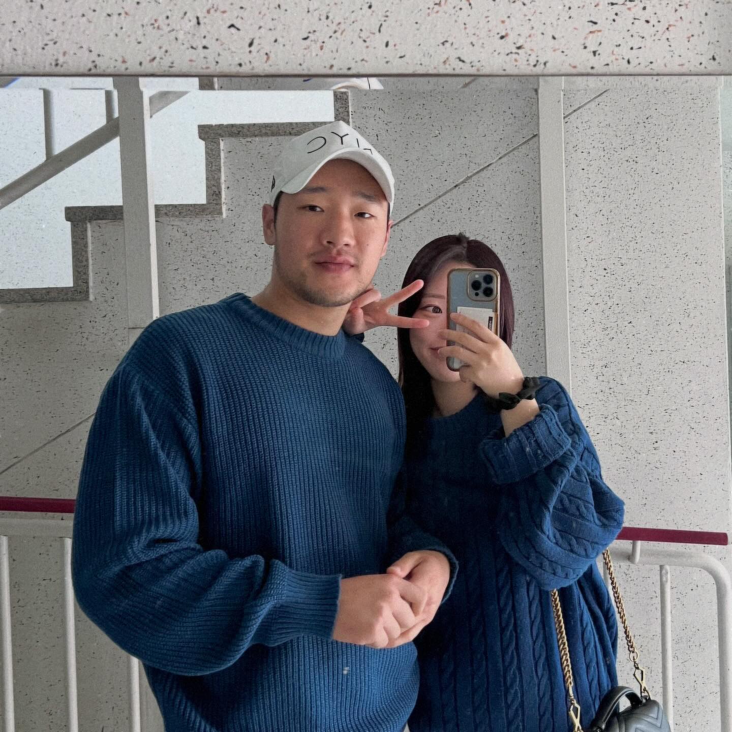 오늘은 아침일찍 산부인과 갔다가 
남편이 해준 밥으로 폭식하기 ㅎ_ㅎ
고작 밤 10시부터 아침 10시까지 굶었다고
어질어질한건 기분탓인가 ..