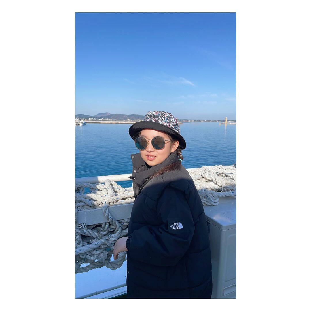 _
비소식있어서 
아침일찍 우도 들어갔다 나오기!
⠀⠀⠀⠀⠀⠀⠀⠀⠀⠀⠀⠀⠀⠀⠀⠀⠀
날씨가 너무 좋아서
우리홍토미가 너무 잘 나왔당❤️
토끼차가 제일 좋다는 토미😊