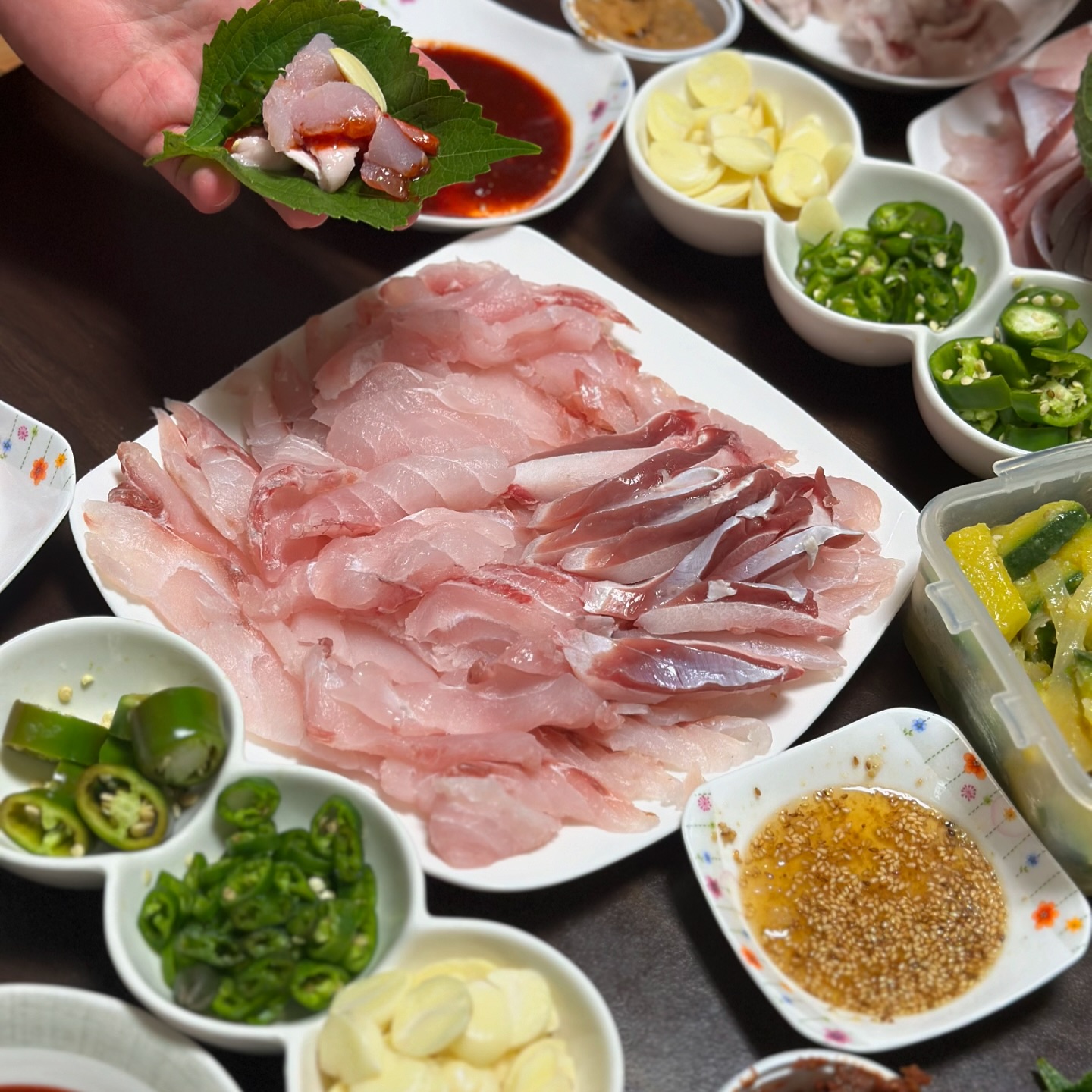 #여름 #저녁 #오늘뭐먹지  #민어회 #회파티