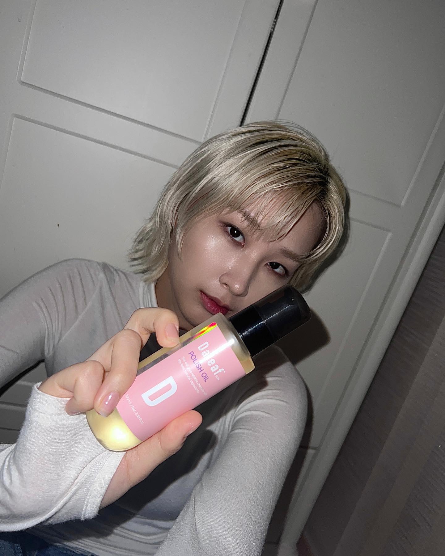 #협찬 
사람들이 나 웻헤어가 그렇게 잘어울린데
익숙하고 편한 향에 끈적이지 않아서 조와! 
daleaf_korea ==============
#달리프#폴리쉬오일#웨트스타일링#레이어드컷#허쉬컷#올리브영폴리쉬오일#헤어에센스#헤어스타일링#올리브영 #웻헤어